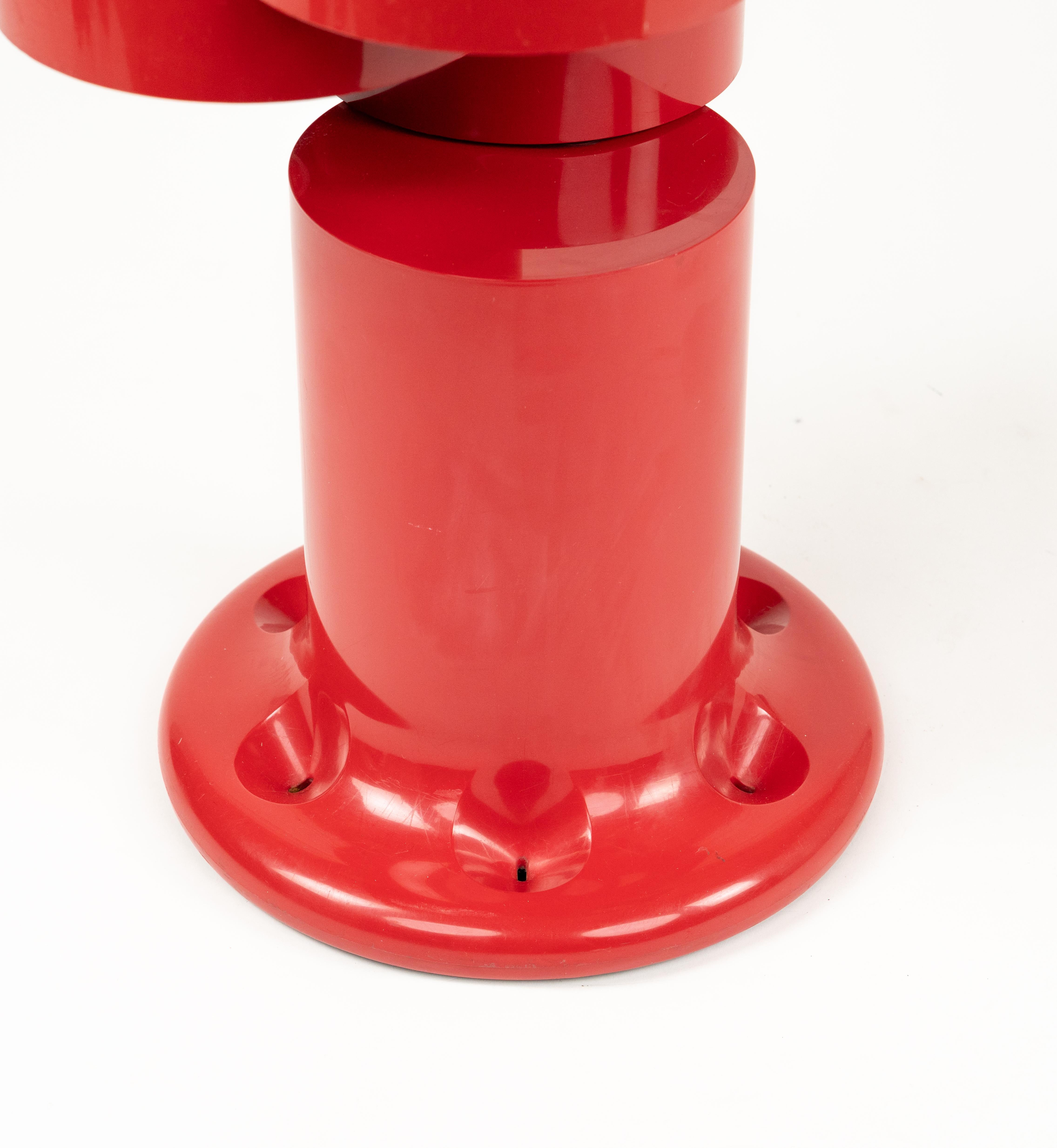 Stand pour Umbrella en Pluvium rouge Giancarlo Piretti pour Anonima Castelli Italie 1970 en vente 10