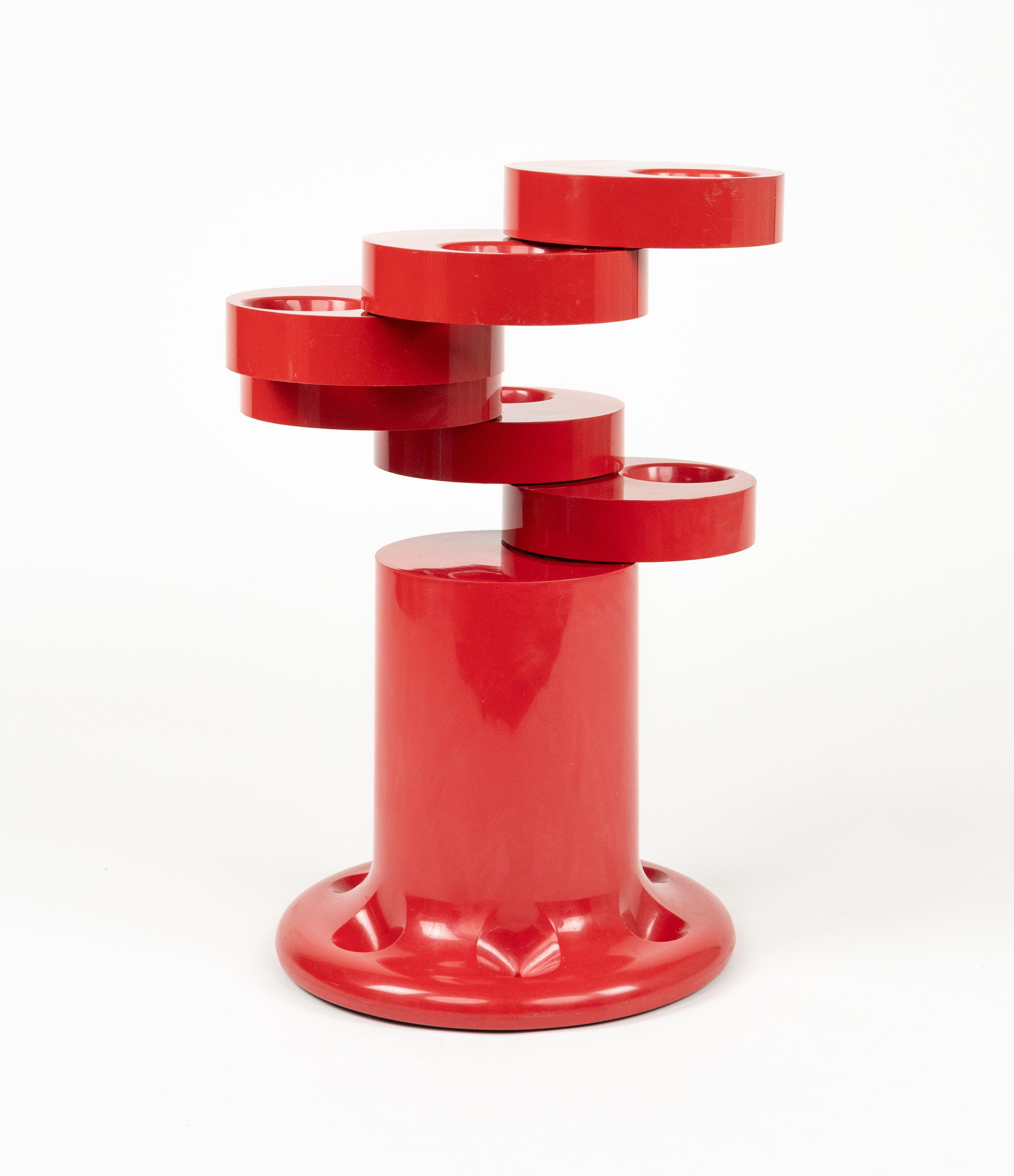 Fin du 20e siècle Stand pour Umbrella en Pluvium rouge Giancarlo Piretti pour Anonima Castelli Italie 1970 en vente