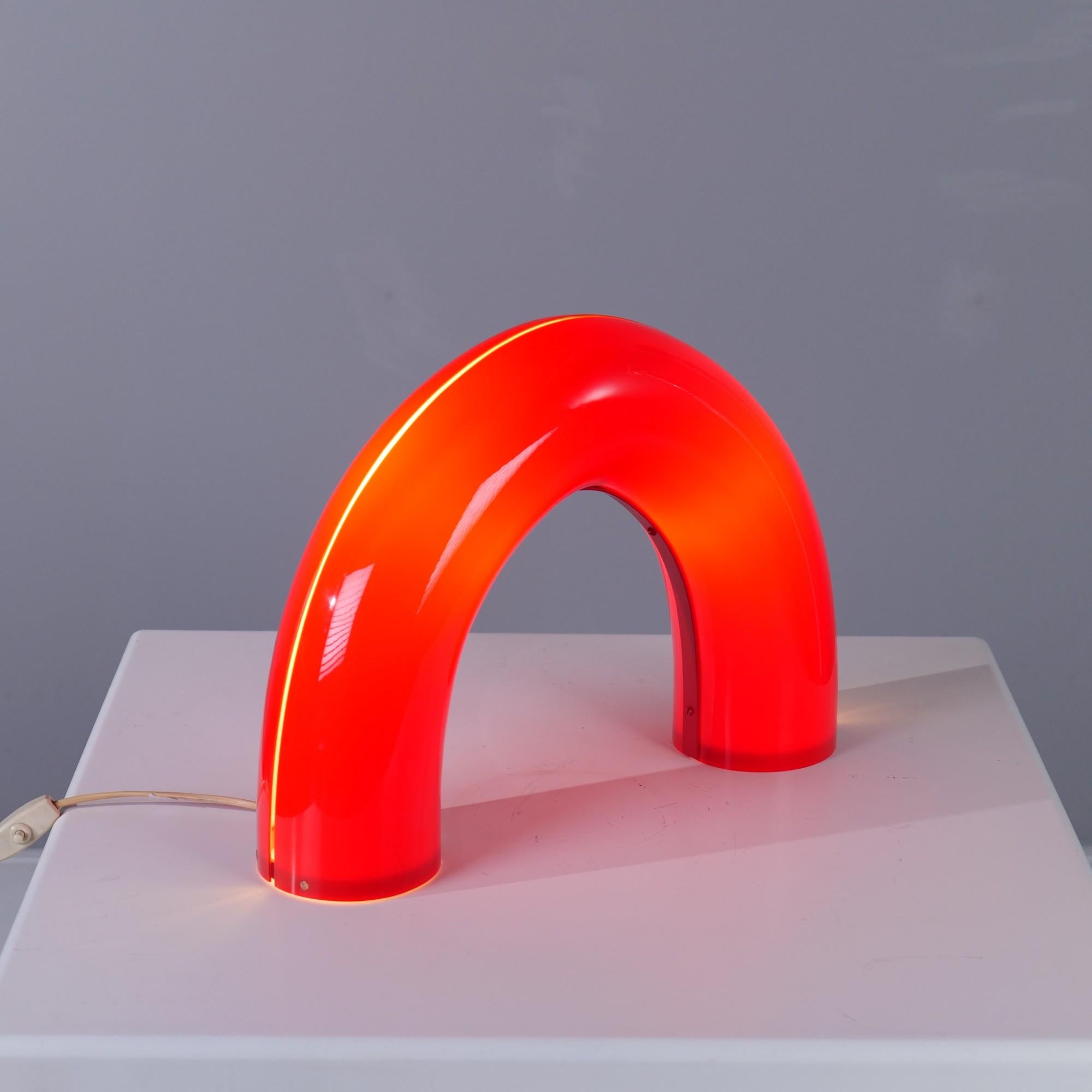 Acrylic red pop art bow ring table lamp by Temde For Sale