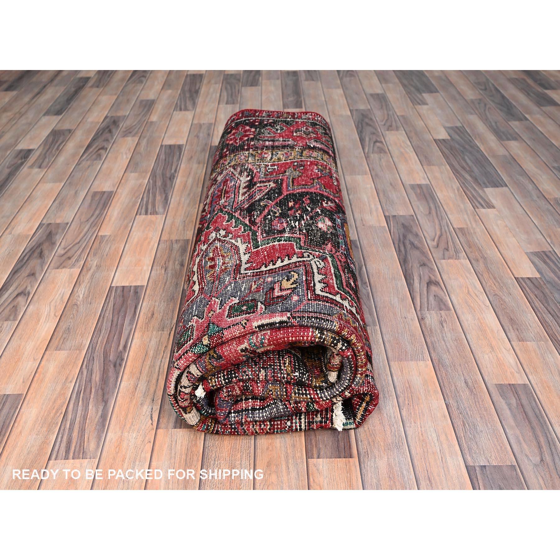 Red Pure Wool Hand Knotted Vintage Bohemian Persian Heriz Rustic Feel Clean Rug For Sale 5