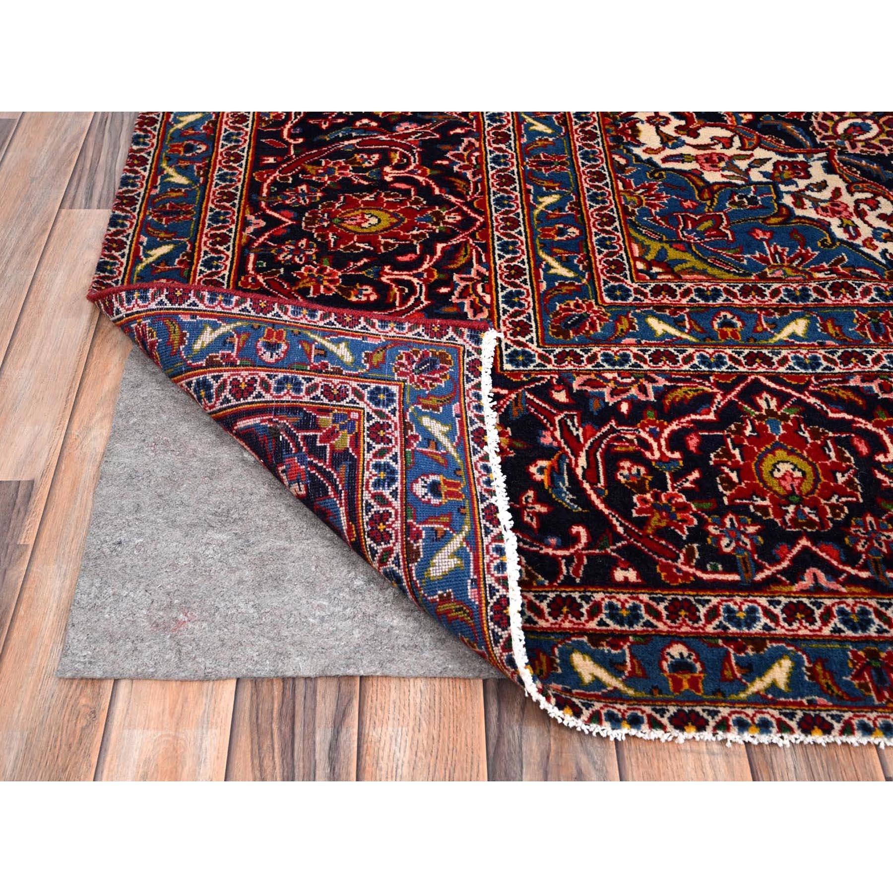 Red Pure Wool Vintage Persian Kashan Medallion Design 200 KPSI Hand Knotted Rug In Good Condition For Sale In Carlstadt, NJ