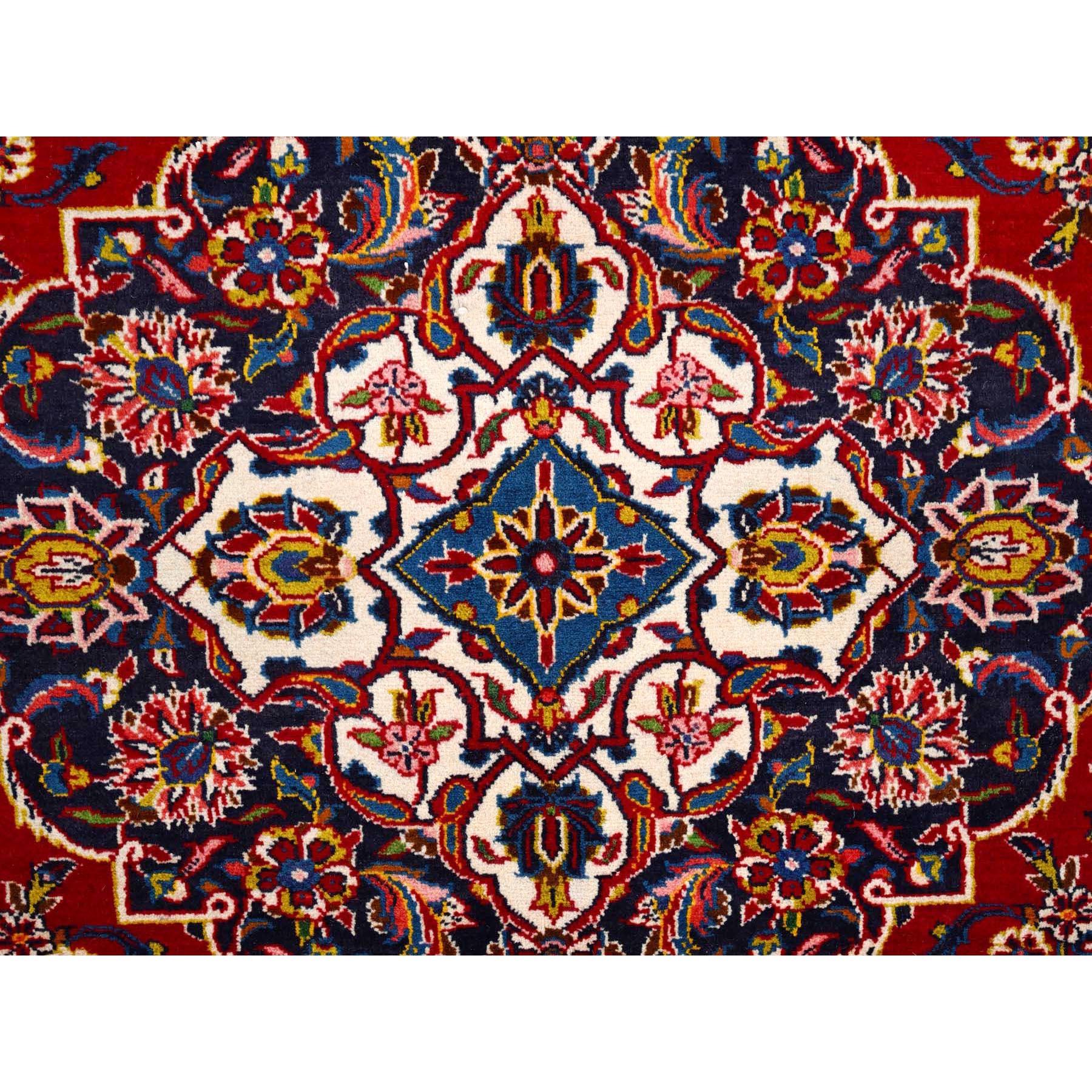 Red Pure Wool Vintage Persian Kashan Medallion Design 200 KPSI Hand Knotted Rug For Sale 3