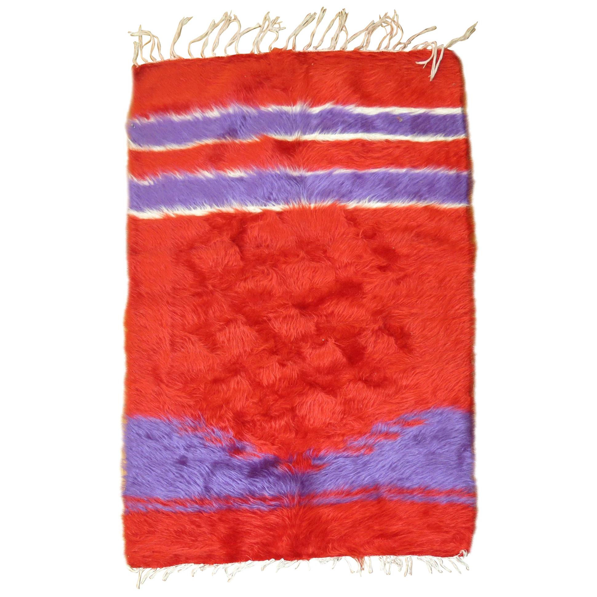 Roter und lila Vintage Mohair-Teppich mit Überwurf