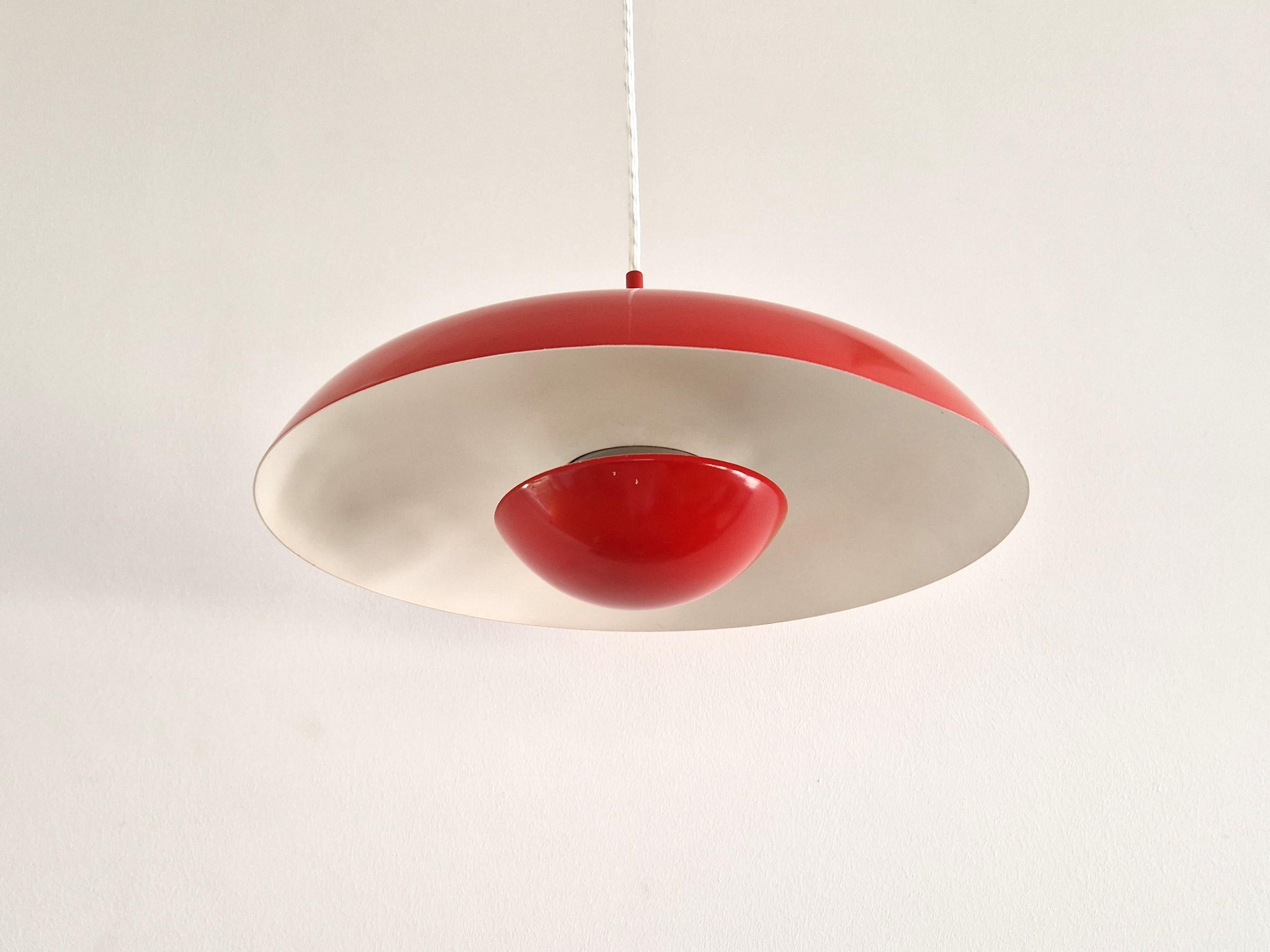 Mid-Century Modern Lampe suspendue rouge RA-40 par Piet Hein pour Lyfa, Danemark, années 1960 en vente