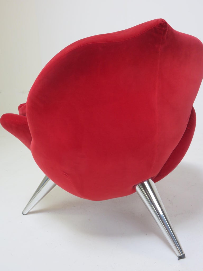 Red Rose Lounge Chair by Masanori Umeda for Edra In Good Condition For Sale In San Francisco, CA
