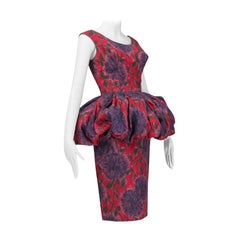 Robe fourreau rouge et violet avec péplum en tulle farthingale à 360 degrés - M, 1960s