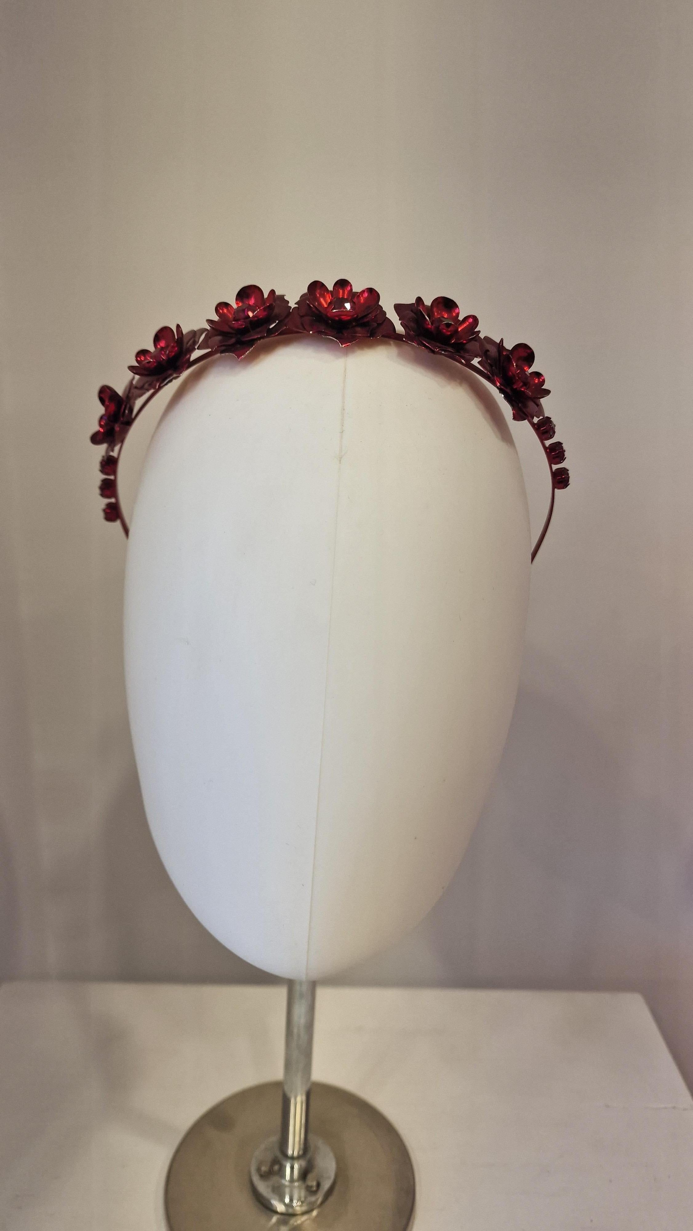 Red roses headband For Sale at 1stDibs