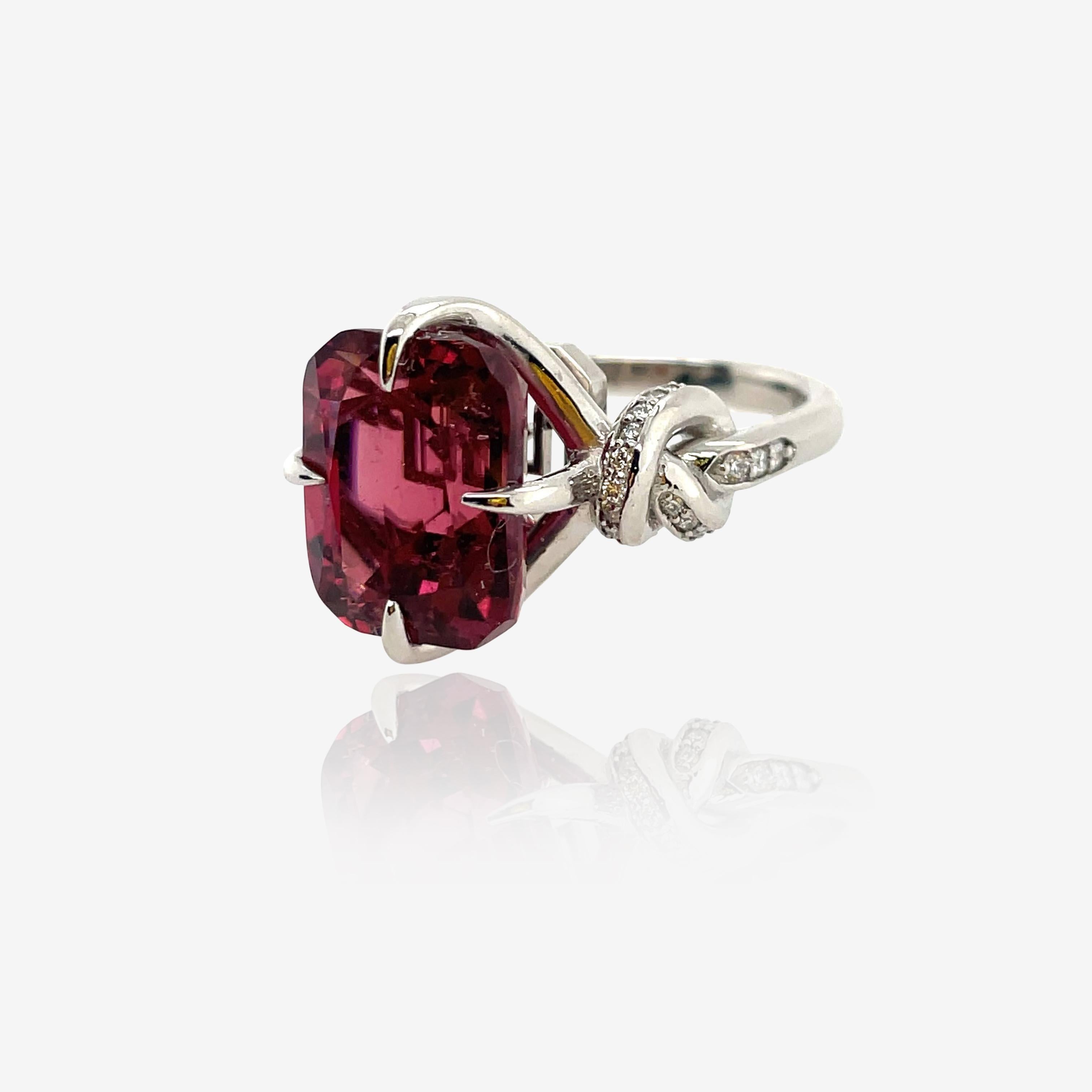 Red Rubelite and diamond Forget Me Knot ring  For Sale 2