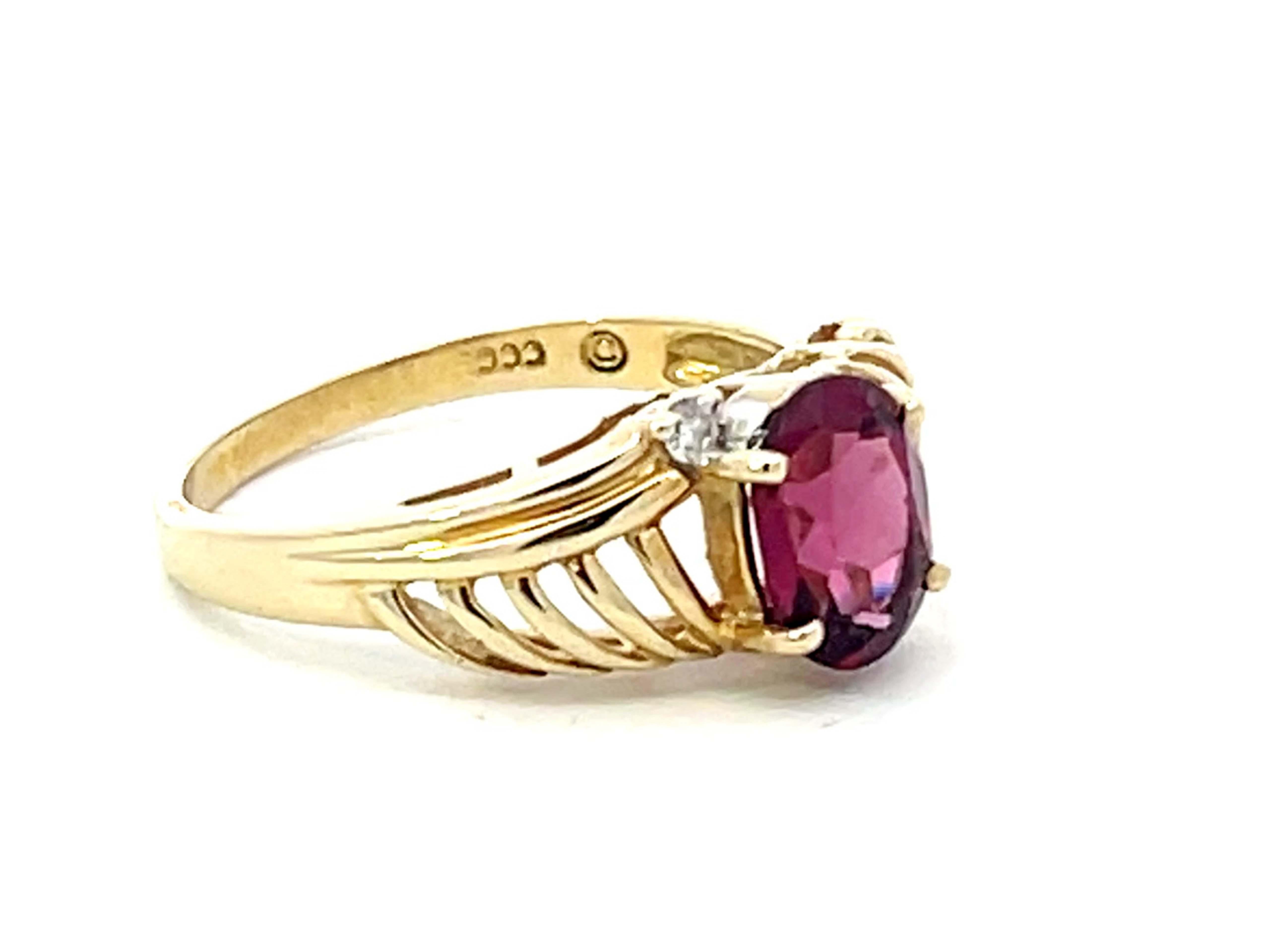 Retro Red Rubellite Garnet and Diamond Ring in 14k Yellow Gold For Sale