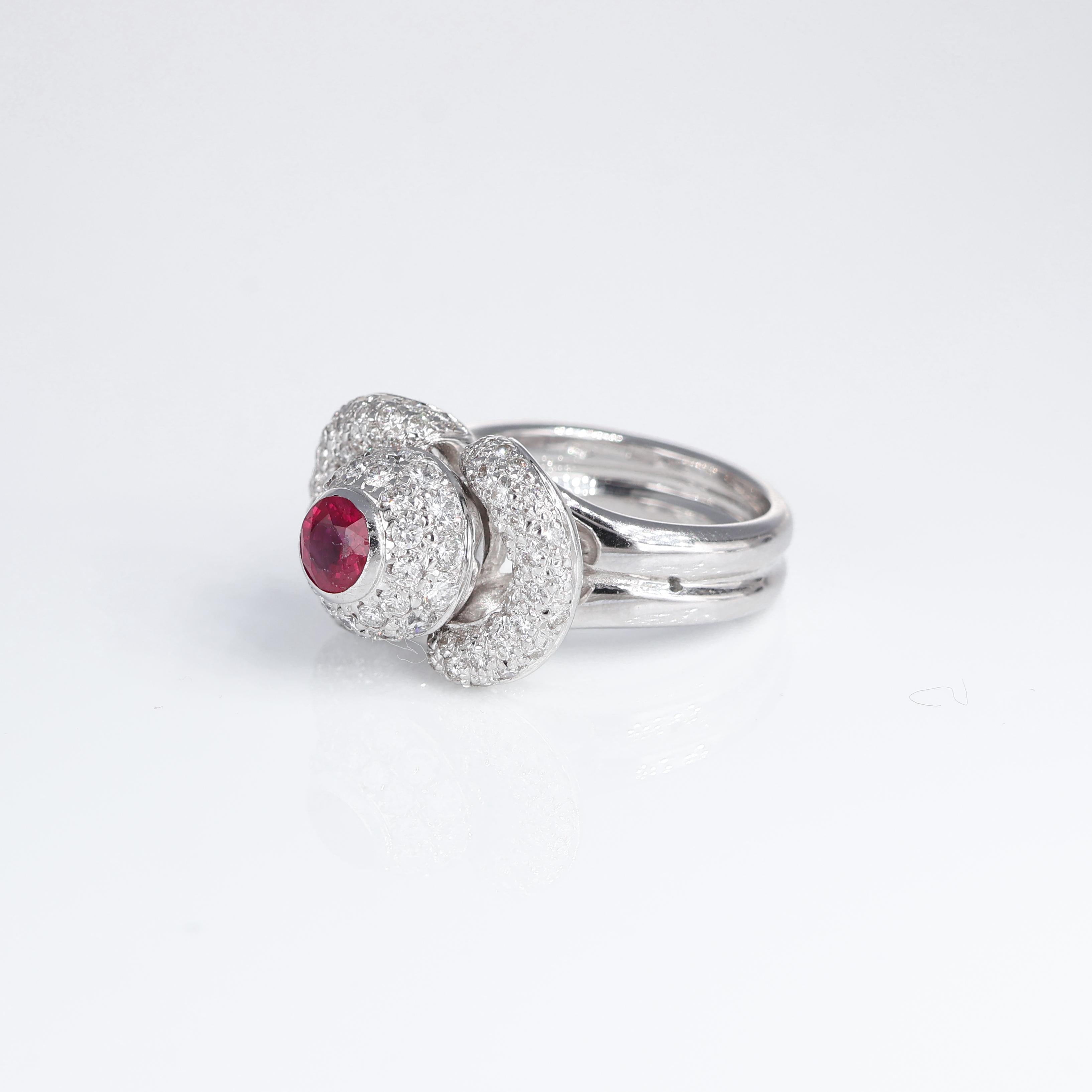 Brilliant Cut Red Ruby 0.60 carats and White Diamond 1.40 carats Pavé Ring in 18K For Sale