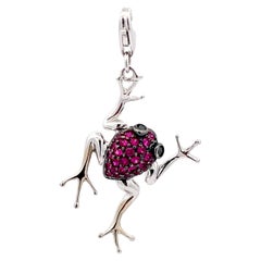 Pendentif grenouille en or blanc 14k, rubis rouge et diamants noirs