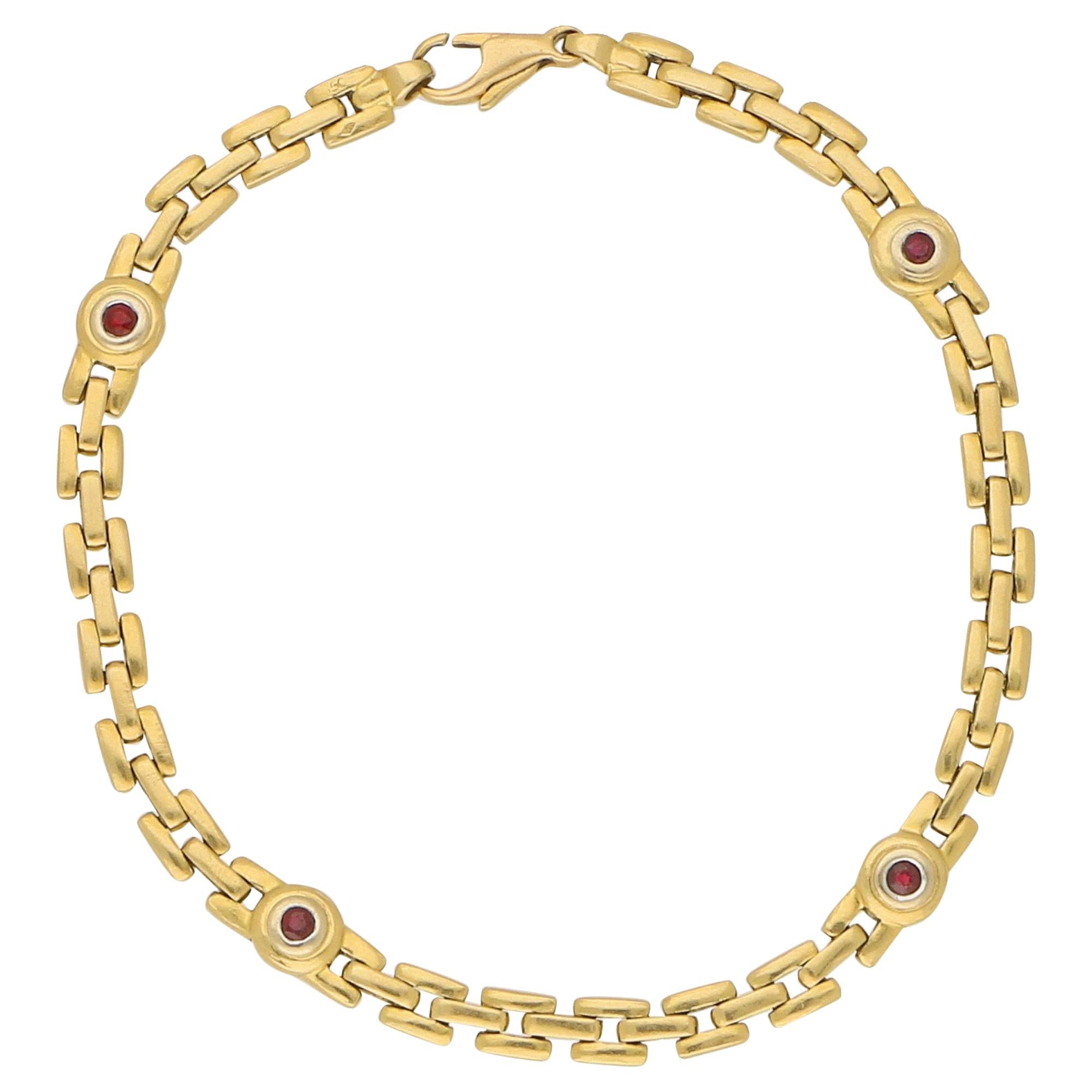 Cartier Chain Link Bracelet Set in Solid 18 Karat Yellow Gold at