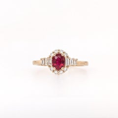Ring aus massivem 14K Gelbgold mit rotem Rubin und in der Erde Mined-Diamanten in Oval 5,5x4 mm