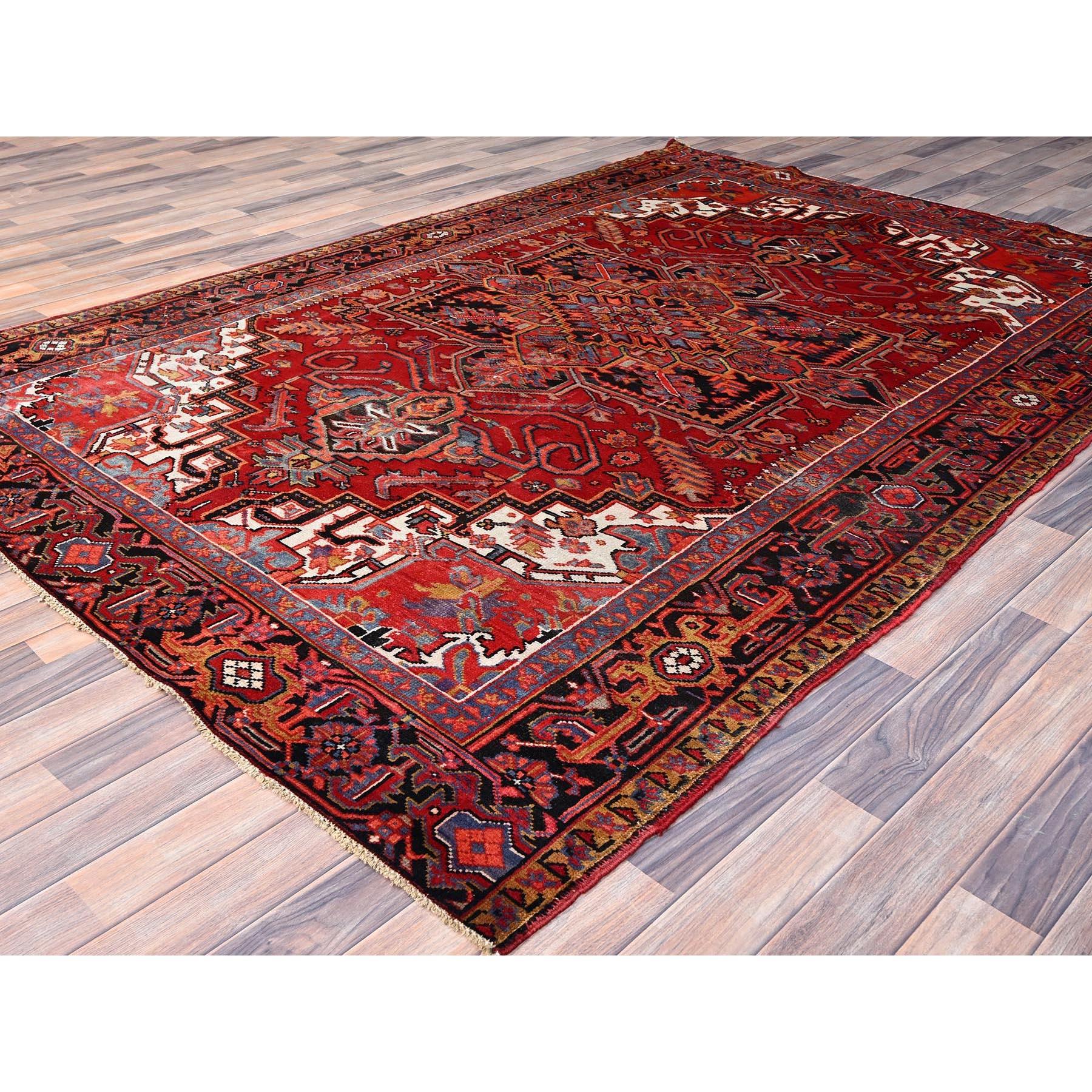 Red Rustic Look Clean Abrash Pure Wool Hand Knotted Vintage Persian Heriz Rug In Good Condition For Sale In Carlstadt, NJ
