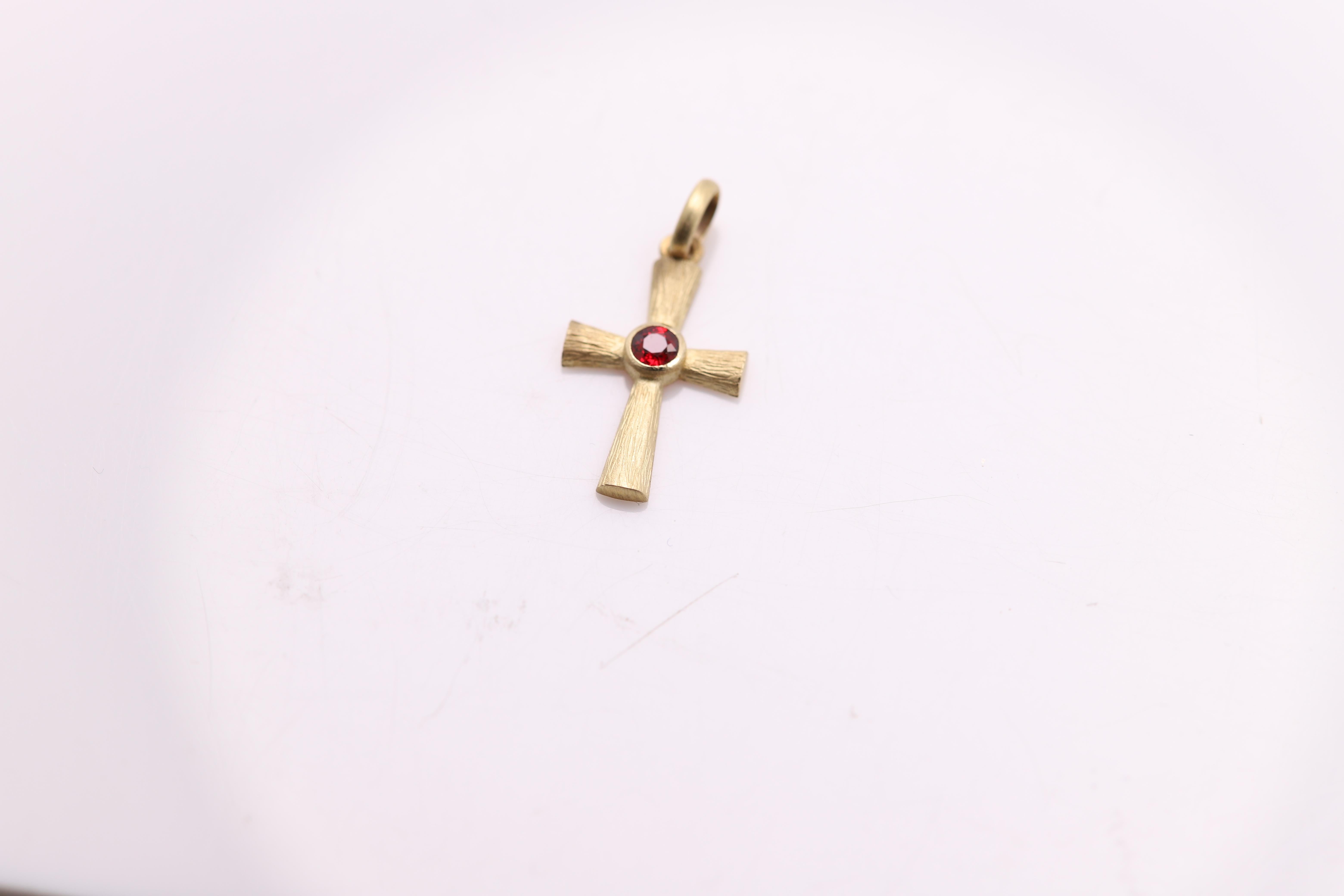 Round Cut Red Sapphire Cross Pendant 14 Karat Yellow Gold Natural Red Sapphire For Sale