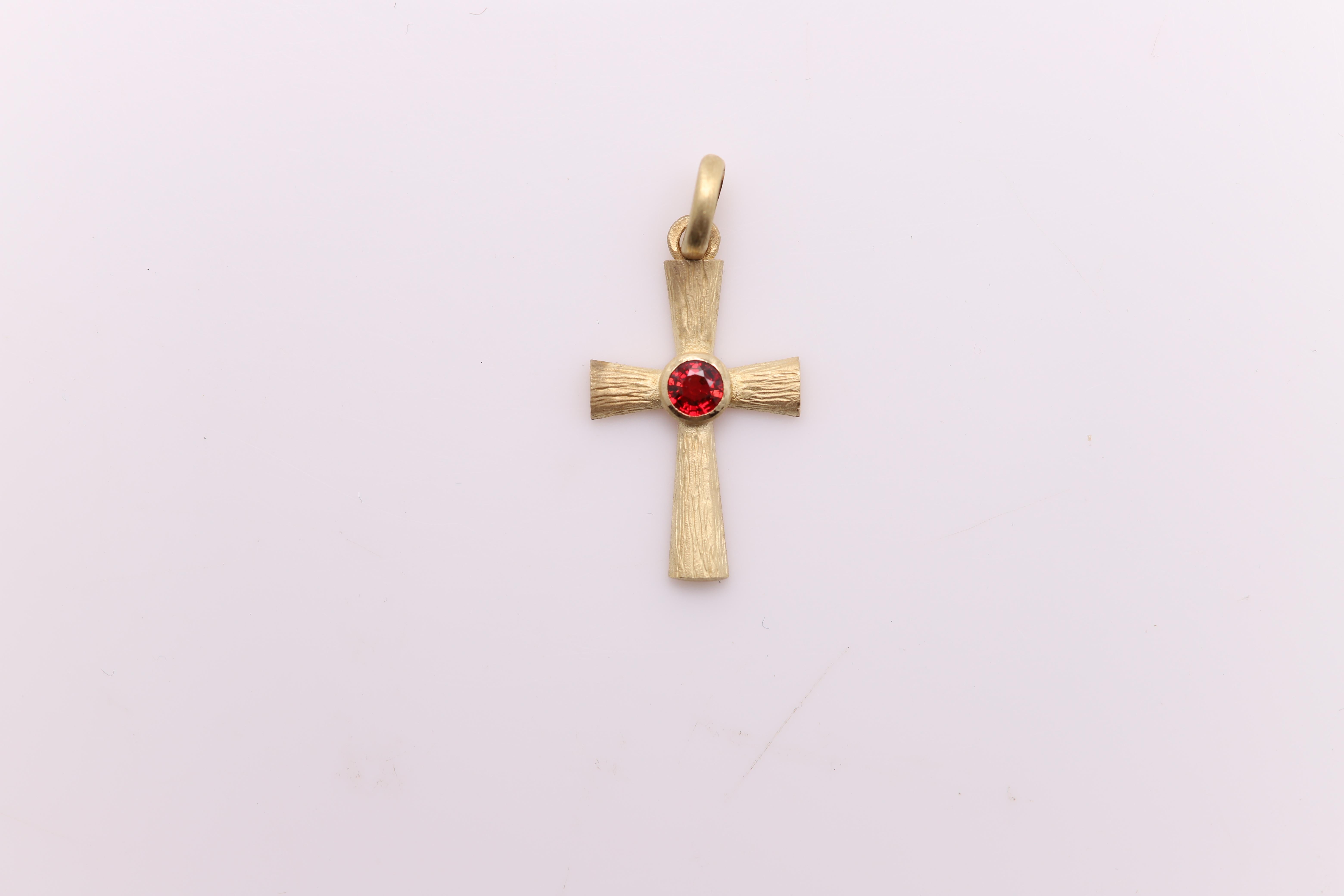 Red Sapphire Cross Pendant 14 Karat Yellow Gold Natural Red Sapphire In New Condition For Sale In Brooklyn, NY