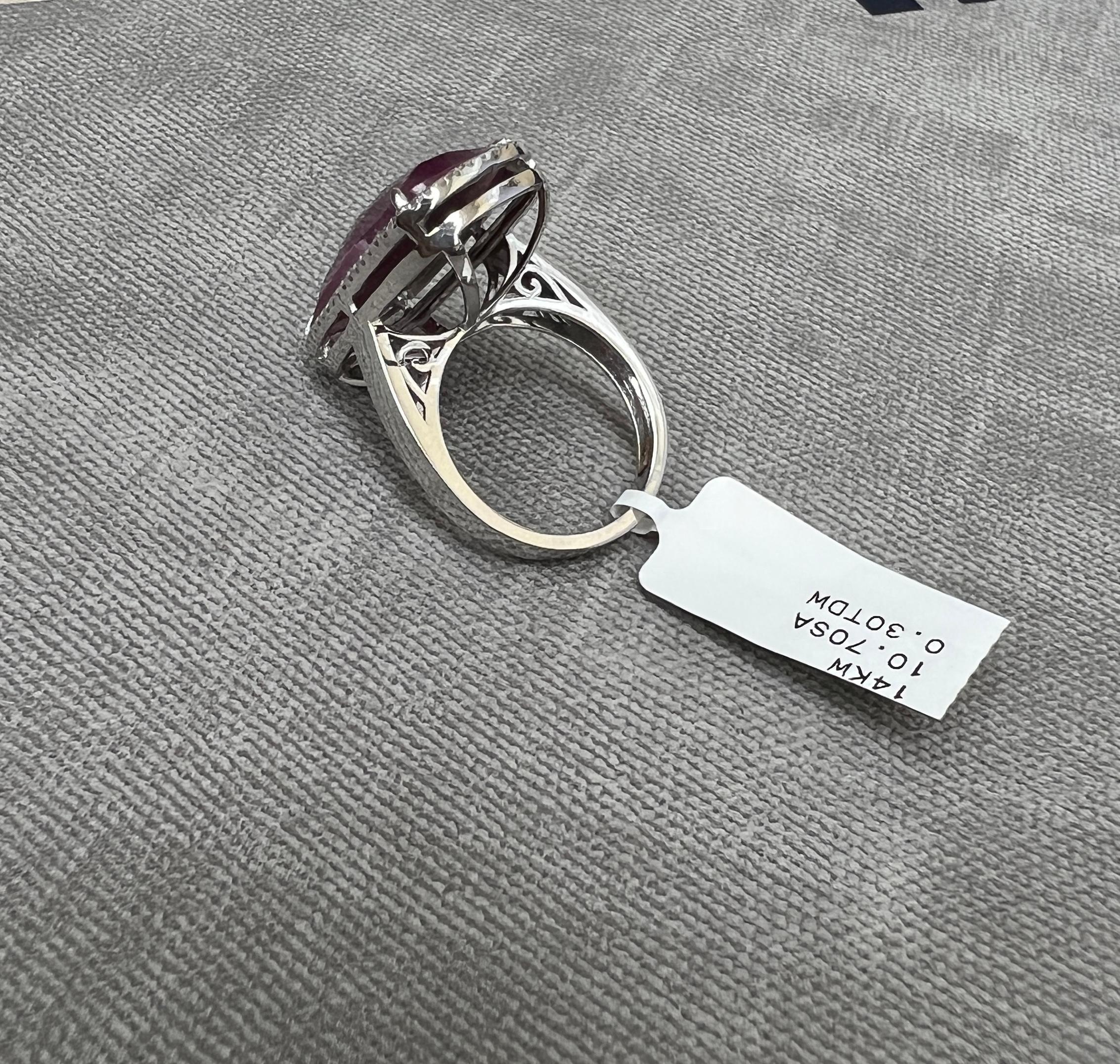 Red Sapphire Slice Ring with Diamonds 14k White Gold In New Condition For Sale In New York, NY