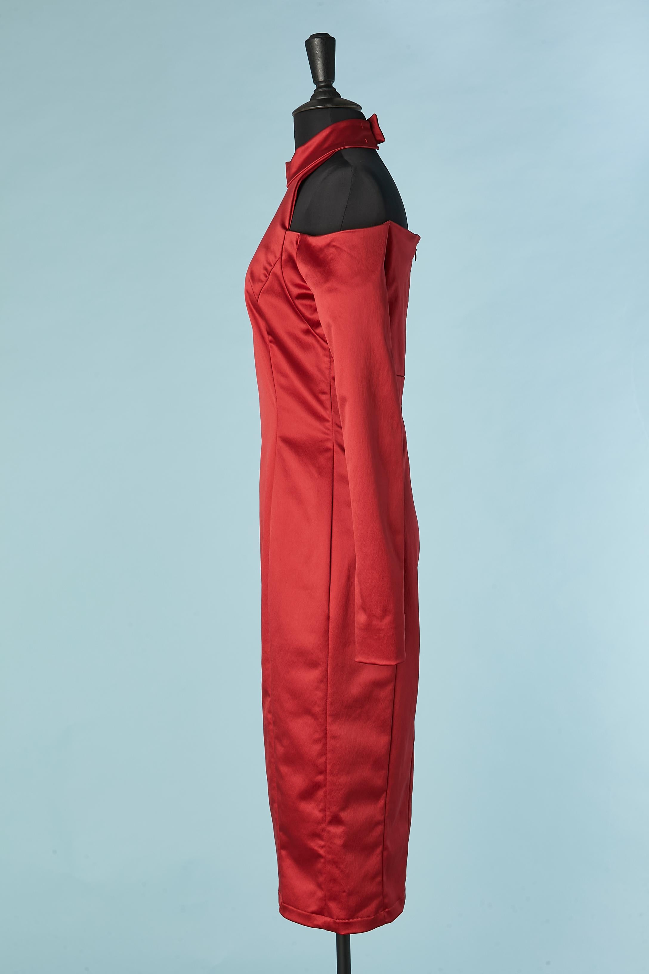 Women's Red satin stretch cocktail dress with cut-work on the shoulders Céline  For Sale