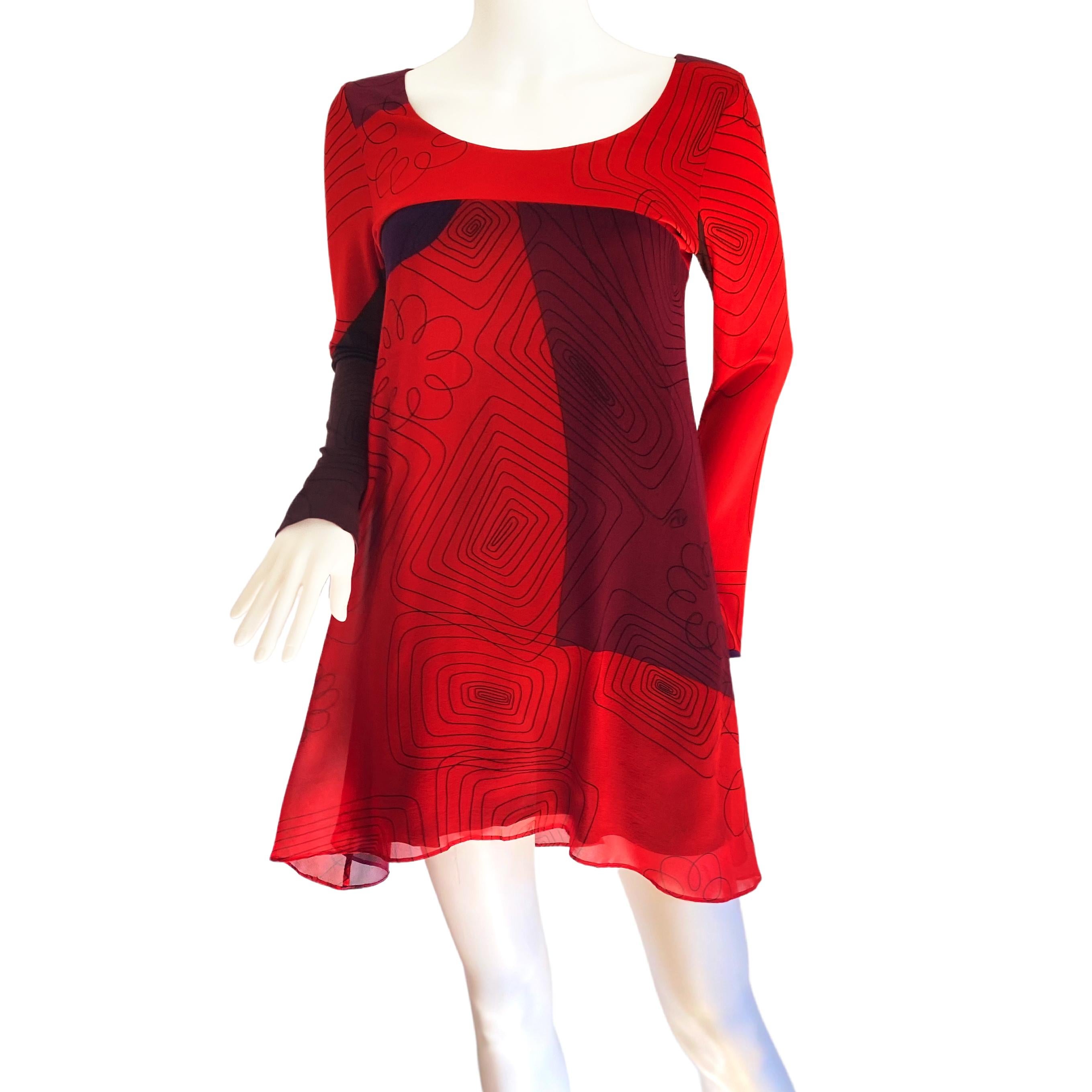 Women's Red Scribble Print Mix Media Silk Boho Mini Dress  - NWT Flora Kung For Sale