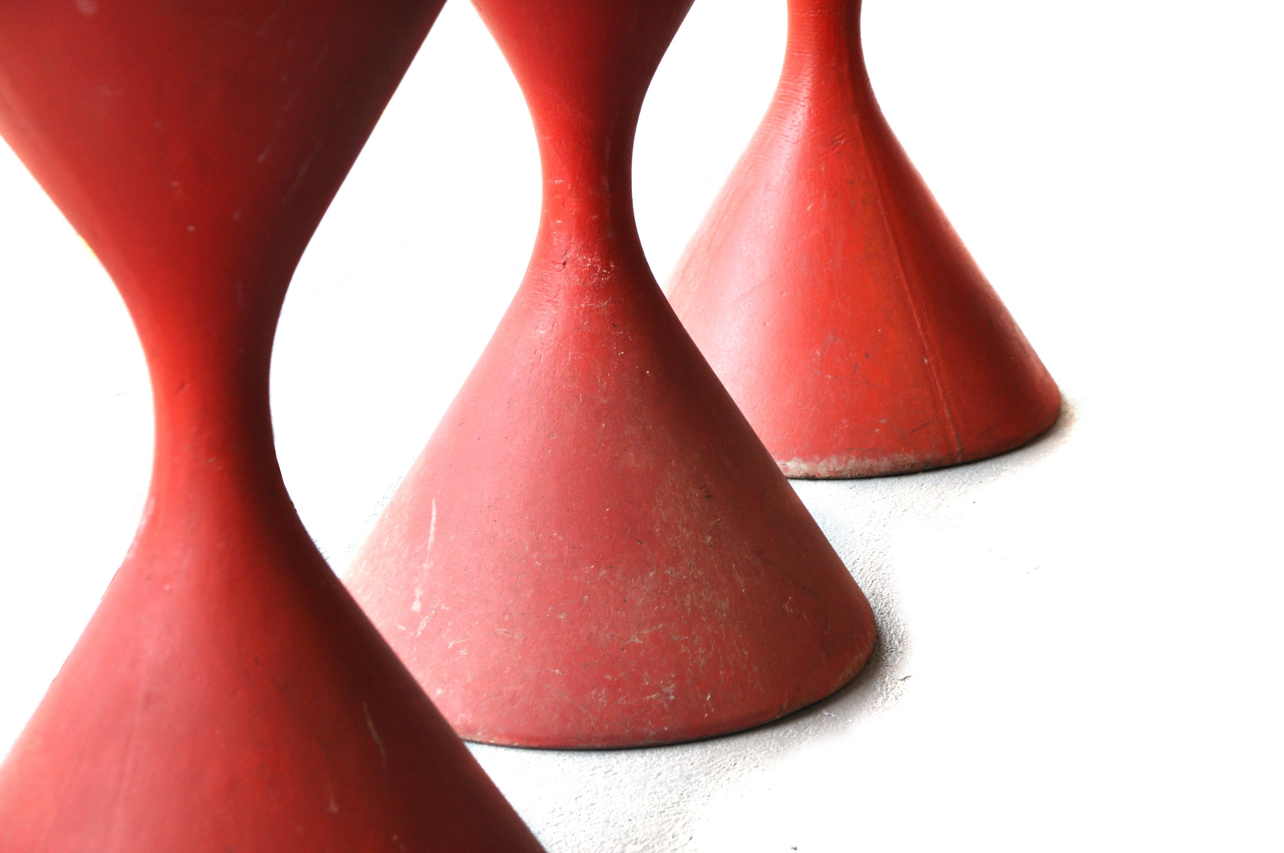 Red Sculptural Hourglass Planters by Willy Guhl, Swiss Modernist, 1960s 3