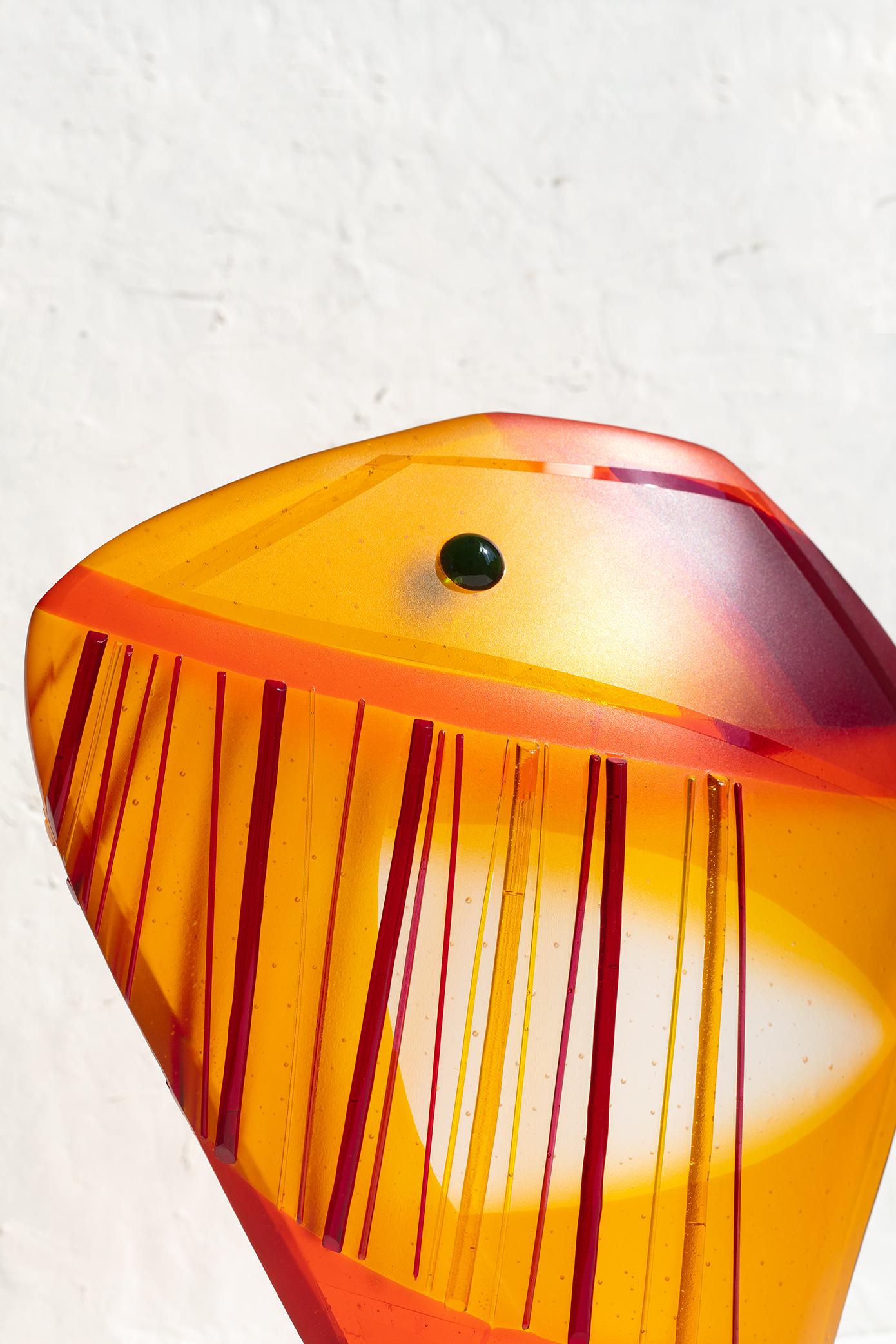 Red Sea by Delia Ruiz Malo & 40 Plumas Art Glass Fish Sculpture In New Condition For Sale In Barcelona, ES