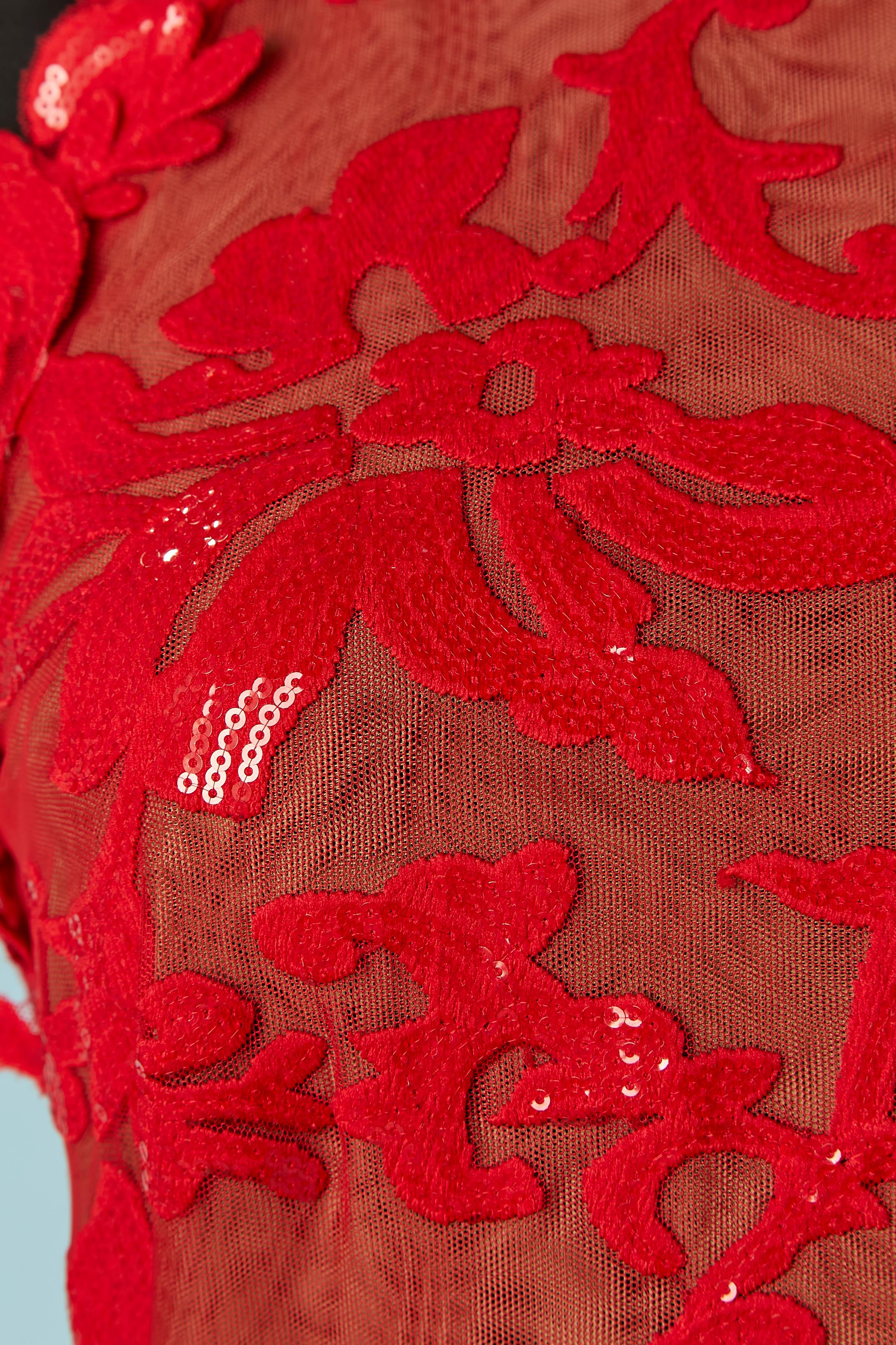 Vestido de noche rojo bordado de lentejuelas con sobrefalda en la espalda Marc Bouwer Rojo en venta