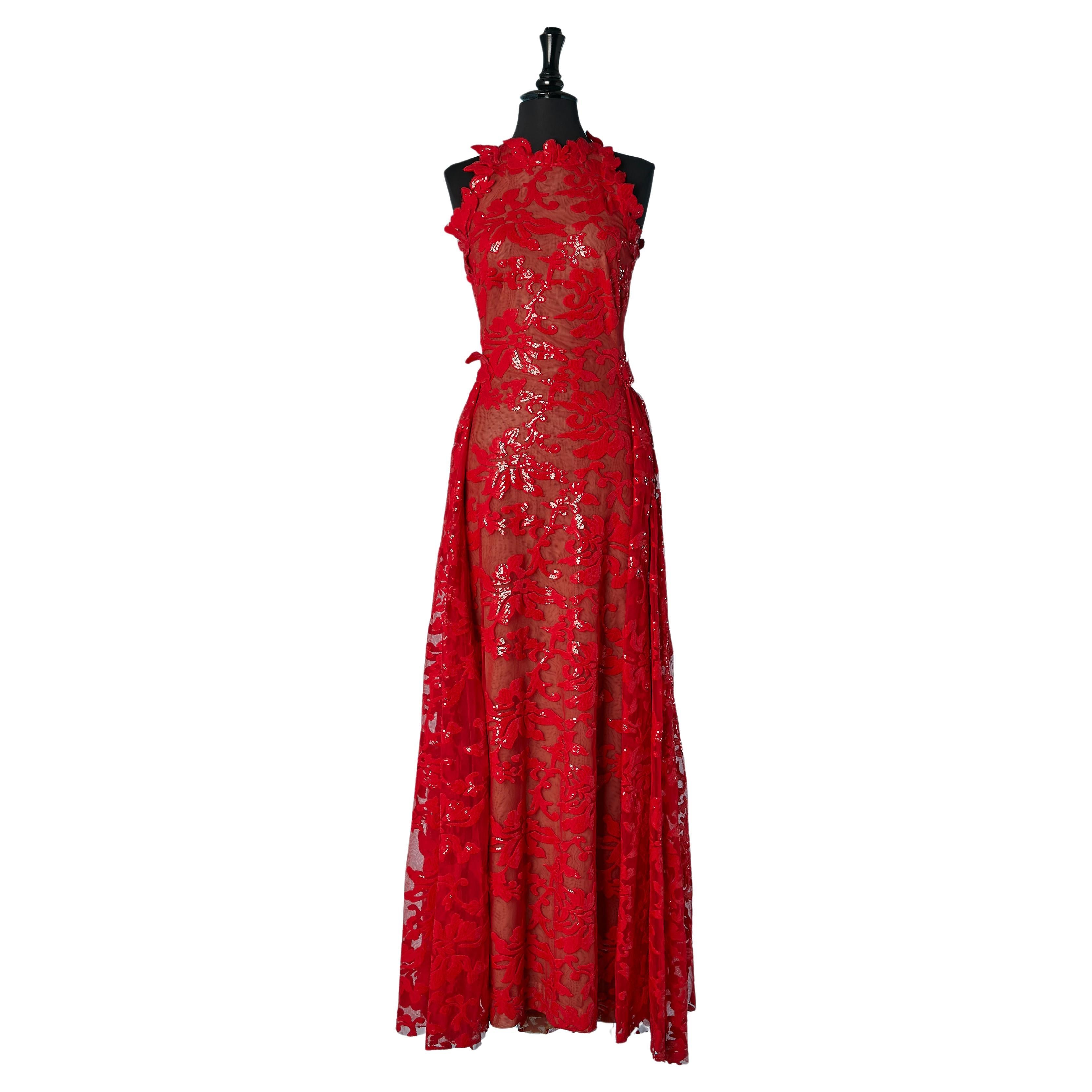 Vestido de noche rojo bordado de lentejuelas con sobrefalda en la espalda Marc Bouwer en venta