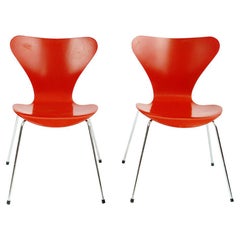 Red Series 7 Butterfly Chairs by Arne Jacobsen for Fritz Hansen Denmark