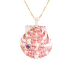 Pendentif coquillage rouge avec diamant et améthyste