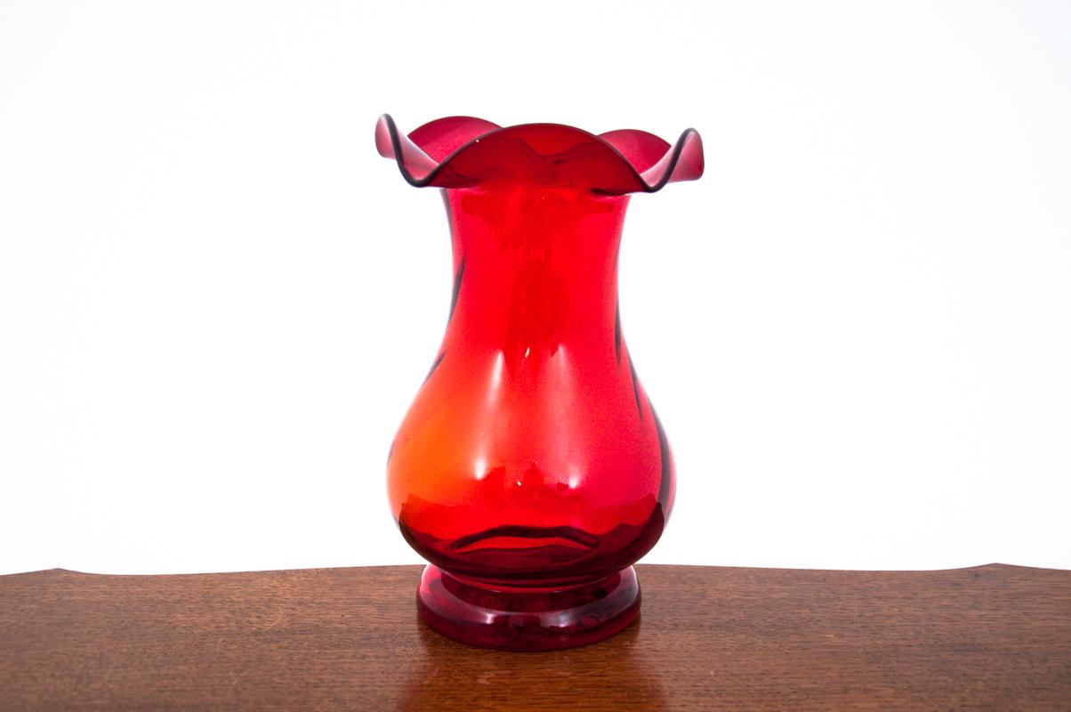 Mid-Century Modern Red Silesia Rustica Vase, Designed by L. Fiedorowicz, HSG Ząbkowice, 1960s For Sale