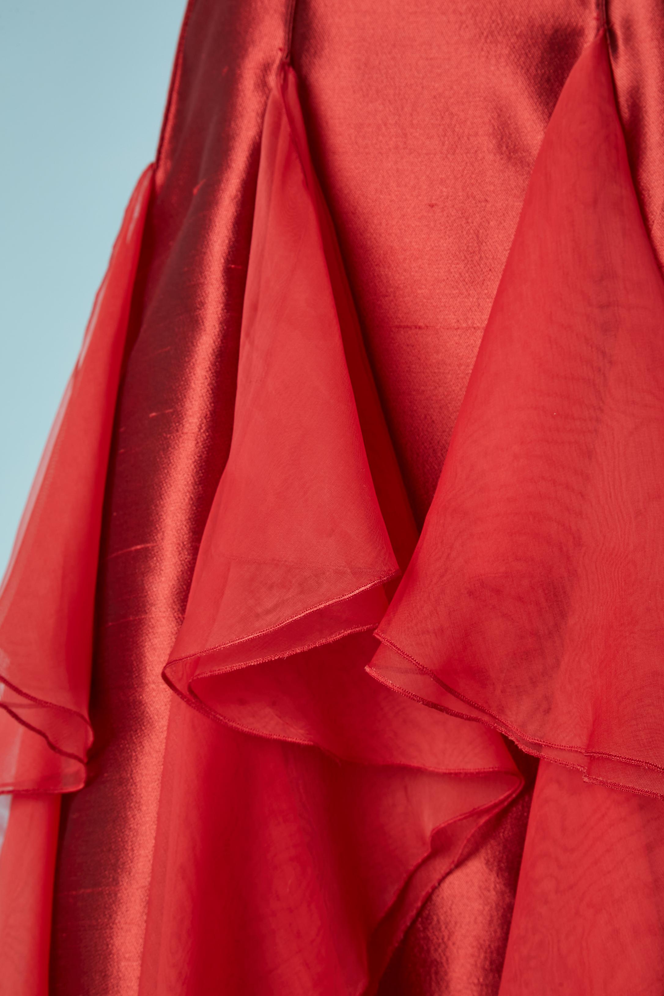 Red silk bustier evening dress with silk chiffon ruffles Valentino Boutique In Excellent Condition For Sale In Saint-Ouen-Sur-Seine, FR