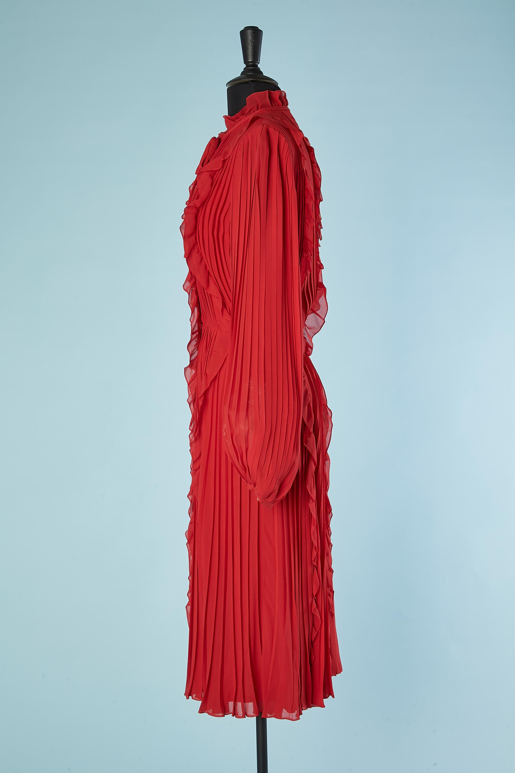 Red silk chiffon pleated cocktail dress with ruffles Philippe Venet Circa 1970 For Sale 2