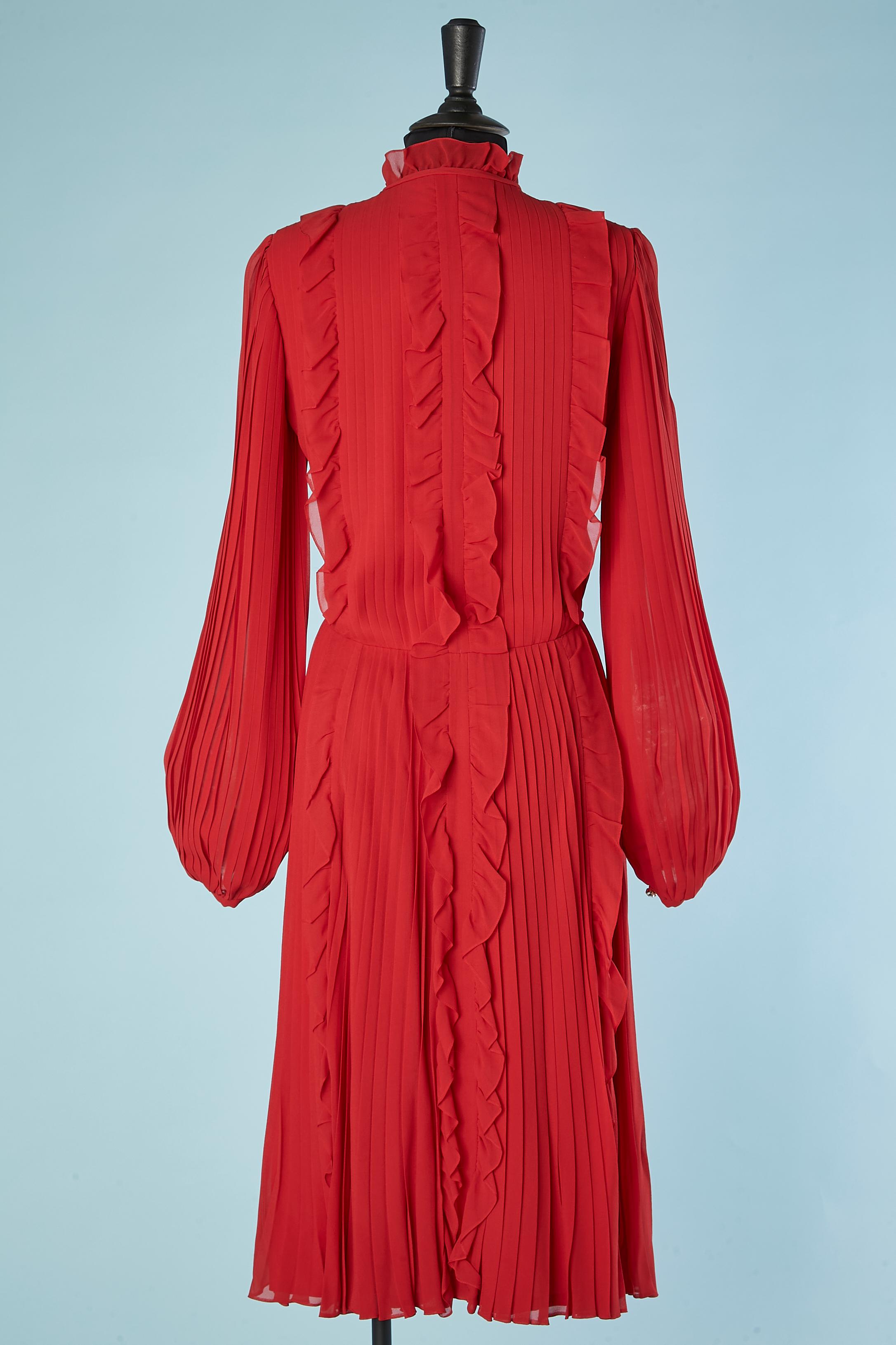 Red silk chiffon pleated cocktail dress with ruffles Philippe Venet Circa 1970 For Sale 3