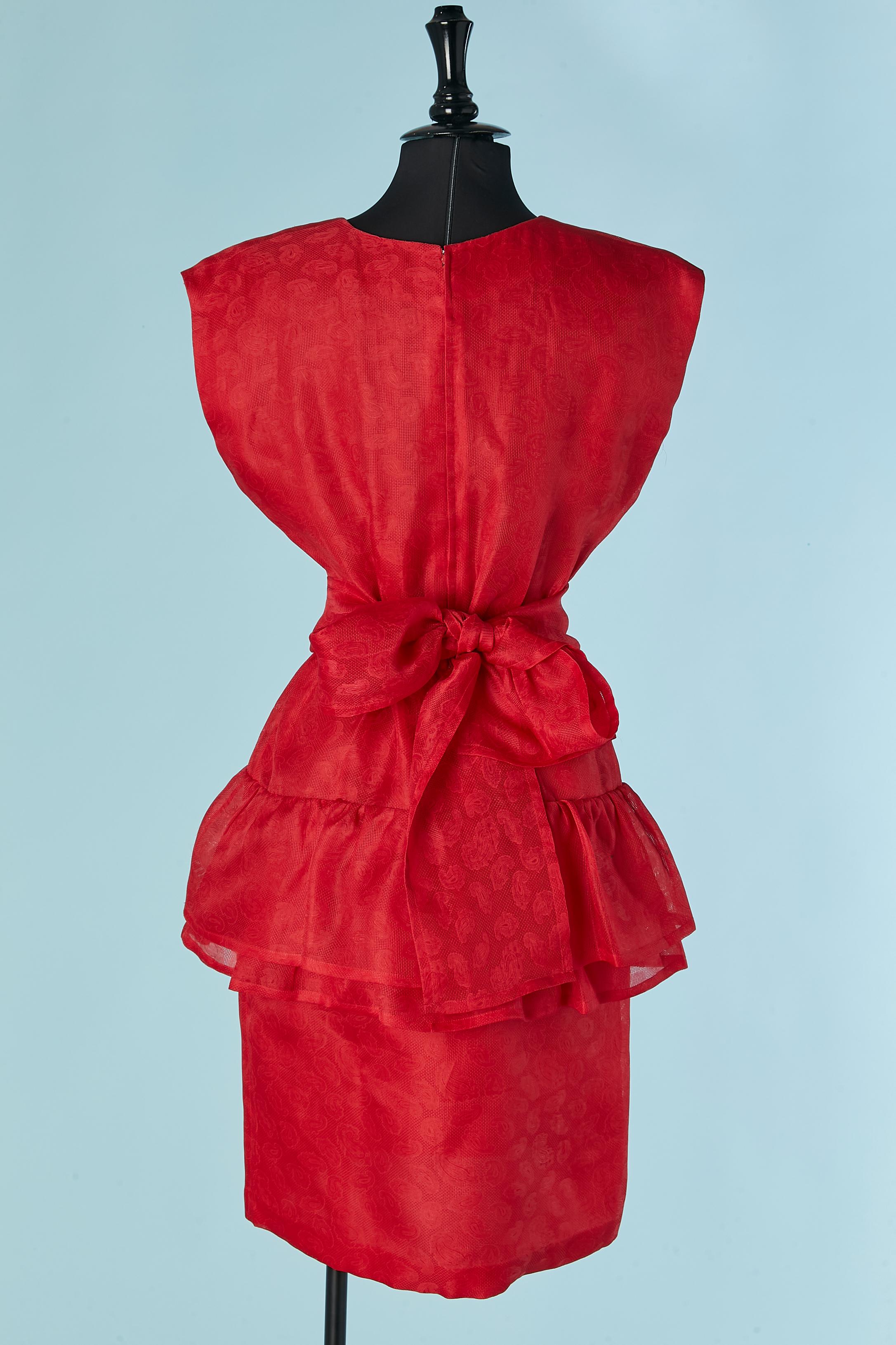 Red silk gazar sleeveless cocktail dress with belt GIVENCHY NOUVELLE BOUTIQUE en venta 1