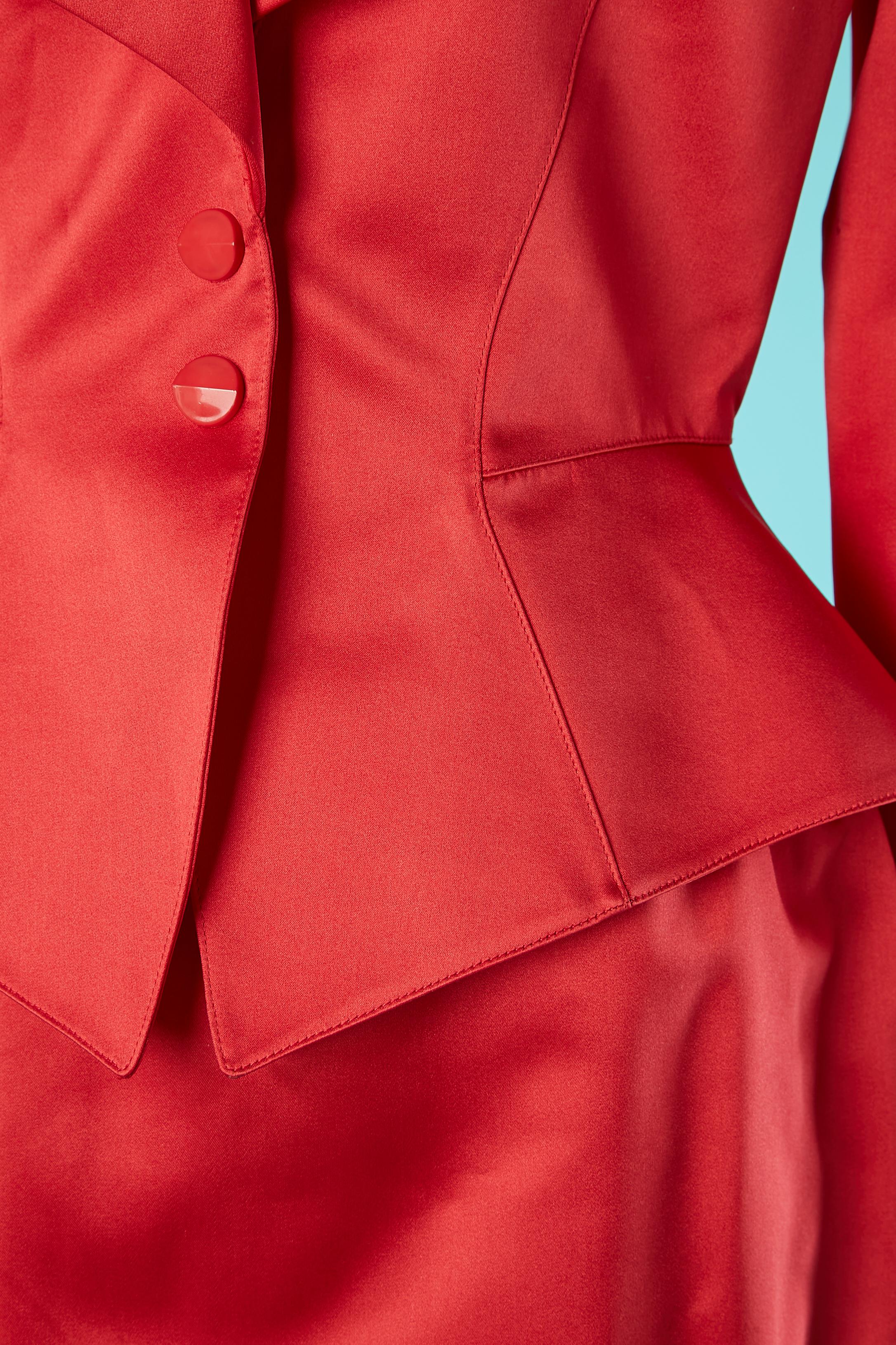 Red silk satin skirt -suit Thierry Mugler Circa 1980's  In Excellent Condition For Sale In Saint-Ouen-Sur-Seine, FR