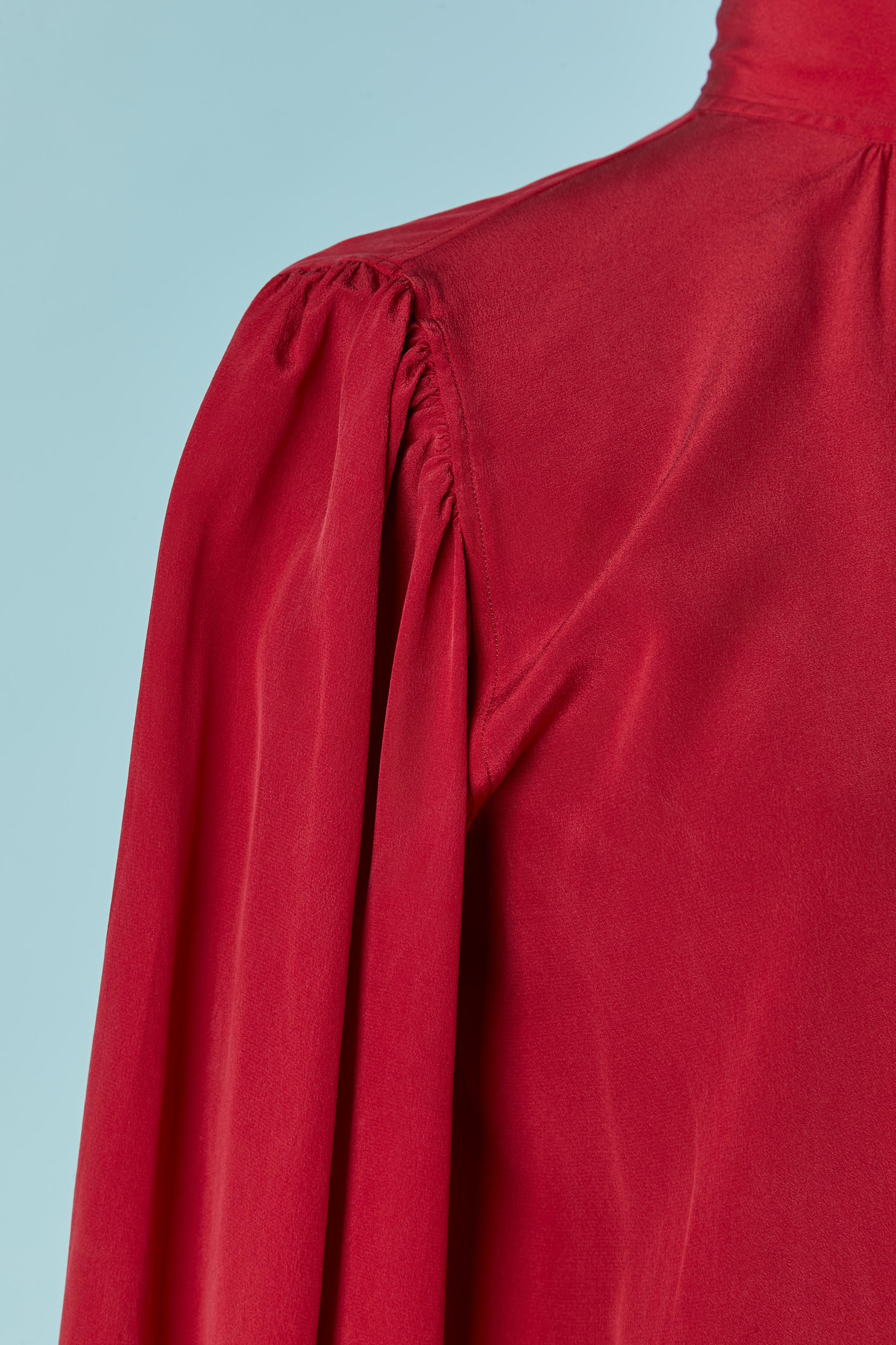 Red silk shirt Saint Laurent Rive Gauche In Excellent Condition For Sale In Saint-Ouen-Sur-Seine, FR