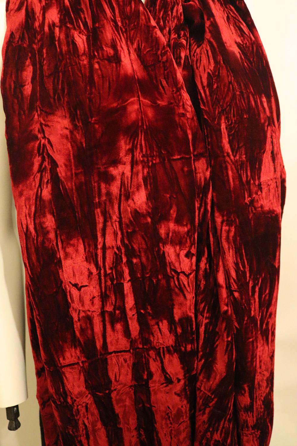 Black Red Silk Velvet Shawl For Sale