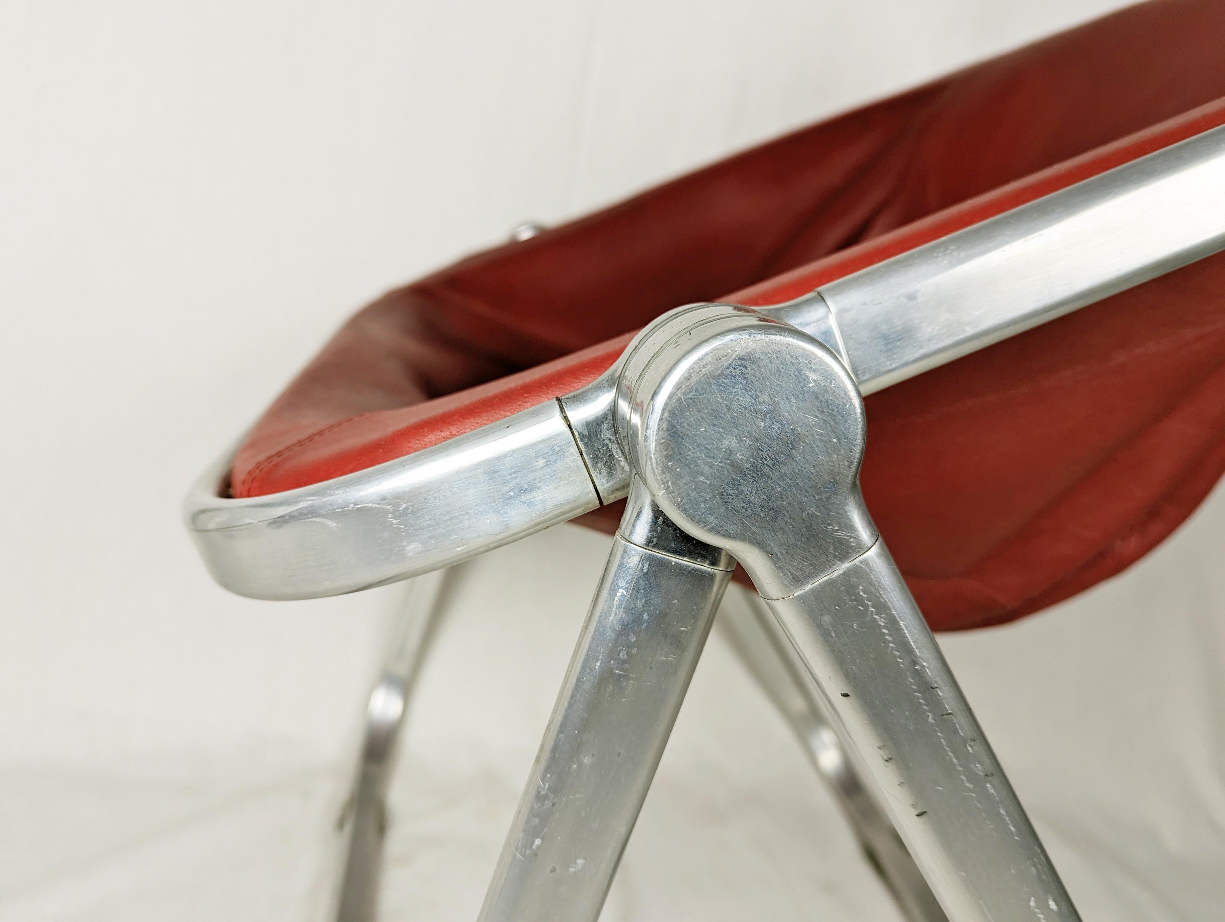 Space Age red skai & aluminum 1969 folding chair Plona by G. Piretti for Anonima Castelli For Sale