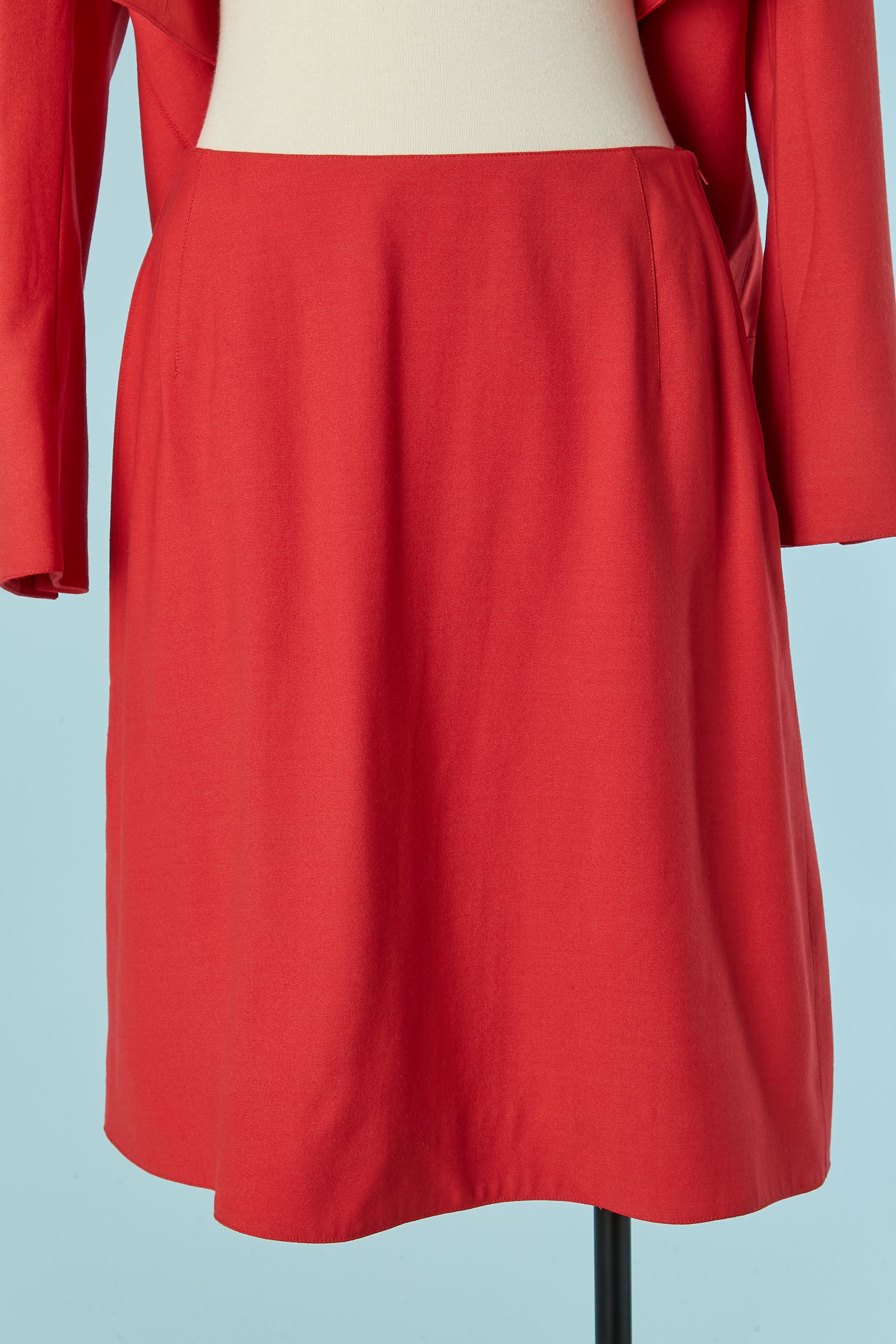 Red skirt suit with double breasted jacket MONTANA en venta 1