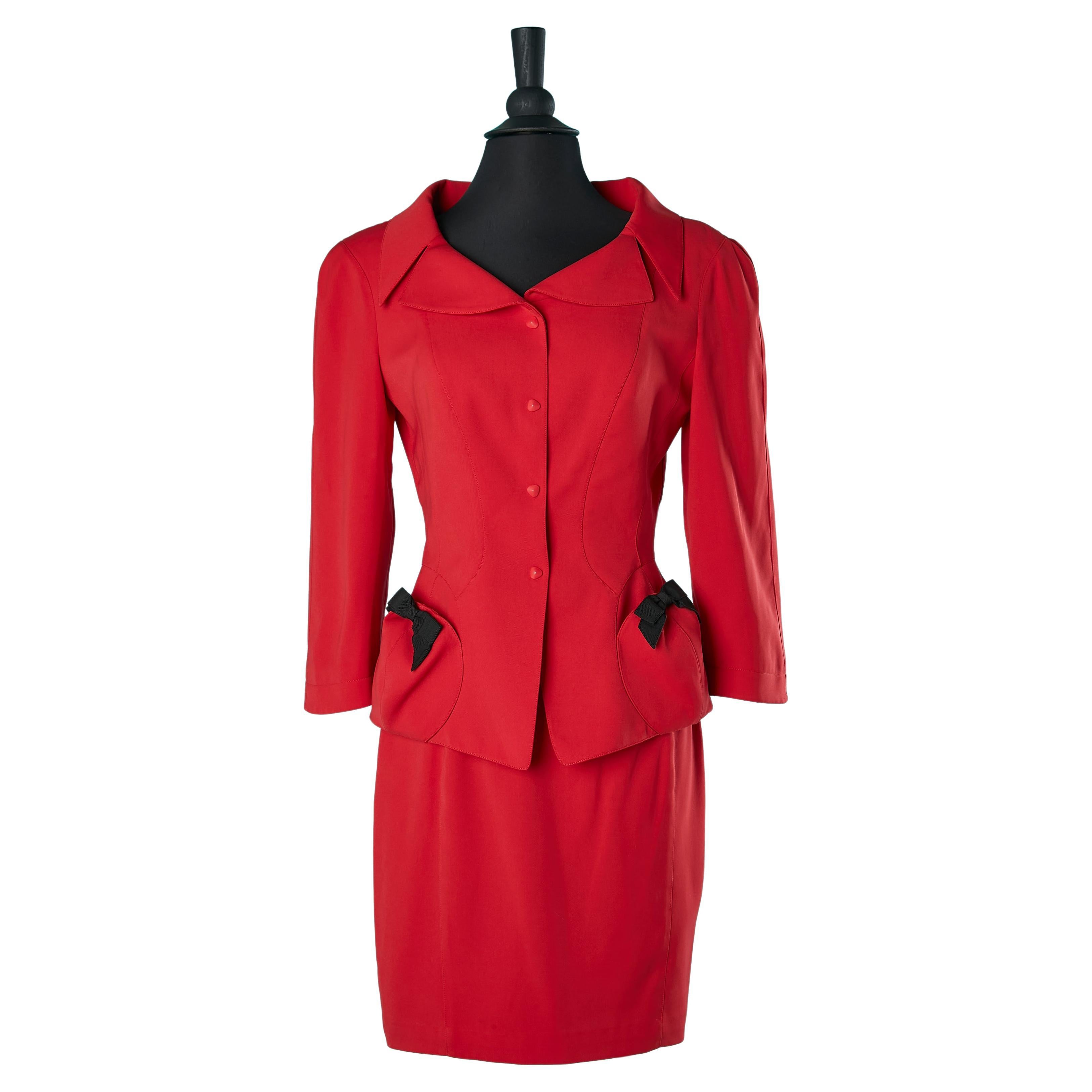 Red skirt suit with gros-grain bow on the pockets Thierry Mugler Circa 1980 For Sale