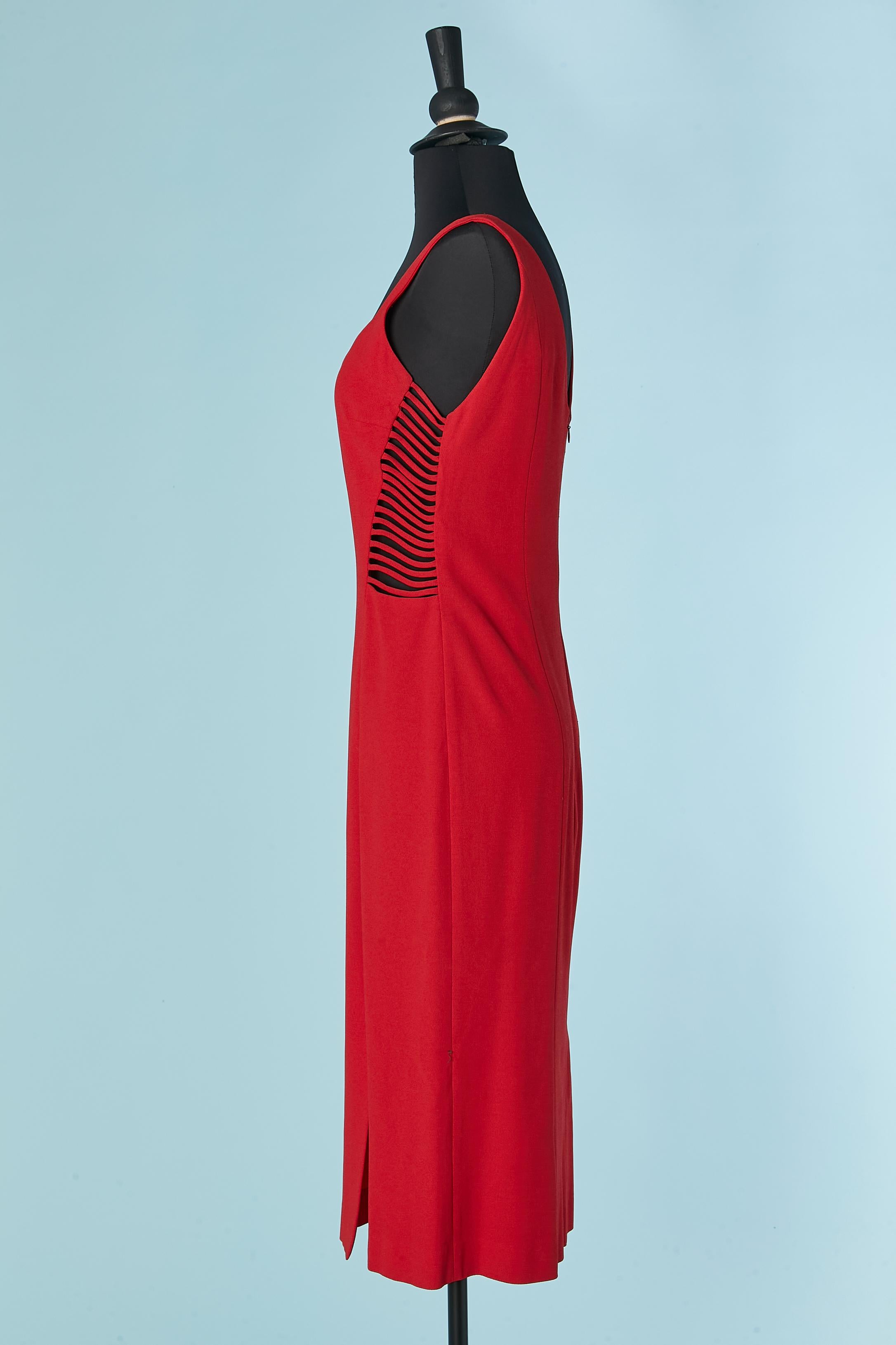 Women's Red sleeveless cocktail dress with string on the side MONTANA BLU For Sale