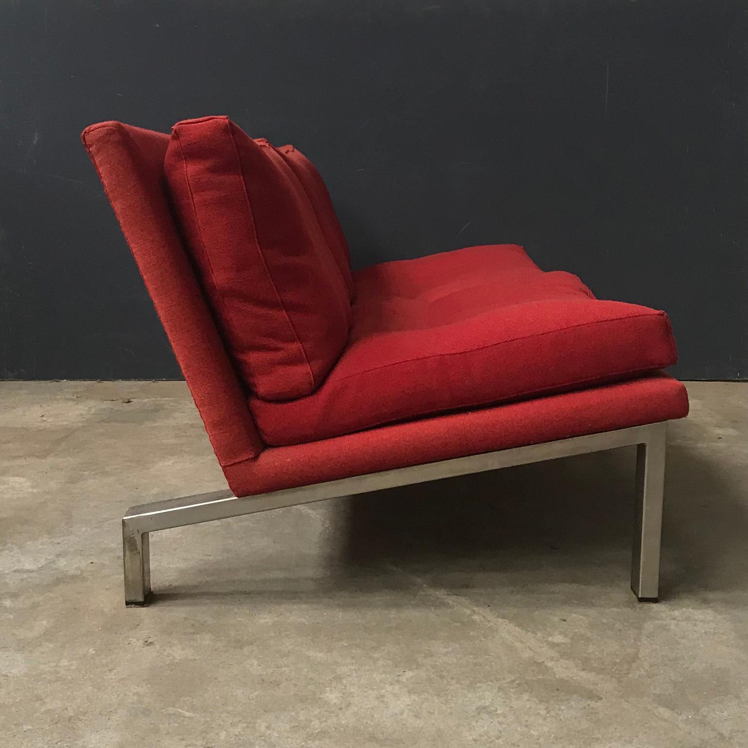 1965, Dick Lookman für Bas van Pelt, Seltenes rotes Sofa, schönes Chromgestell  (Industriell) im Angebot