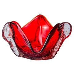 Plat à empiler Sommerso rouge de Seguso, verre de Murano dépoli, Italie, 1970