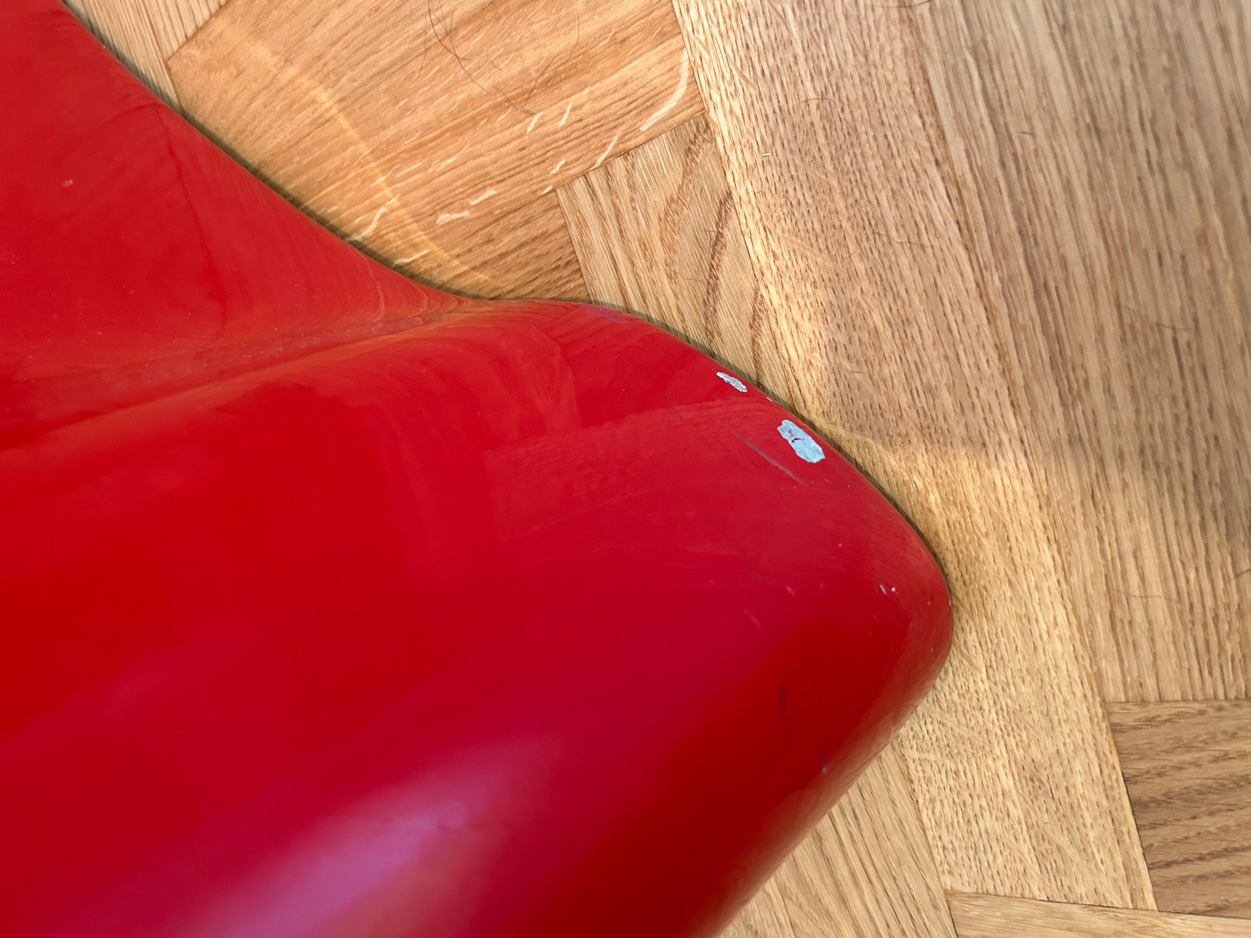 Red Space Age Club Chair, 1970s For Sale 1