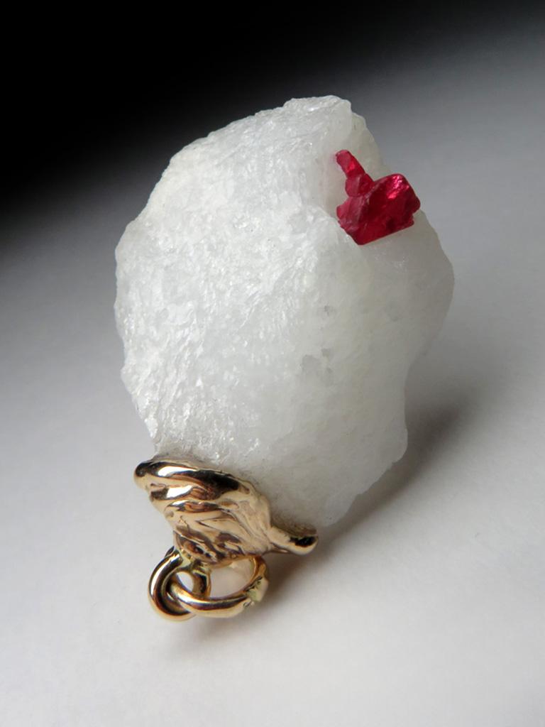 Artisan Red Spinel Crystal Yellow Gold Pendant Natural Raw Uncut Gemstone Unisex Healing For Sale