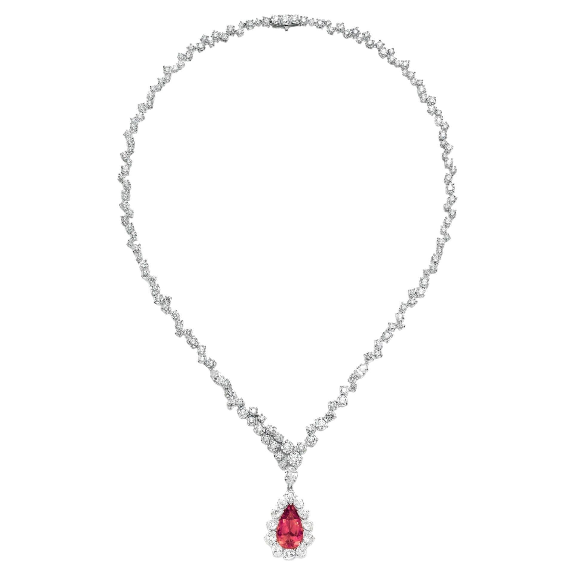 Espinela roja talla pera  Collar colgante