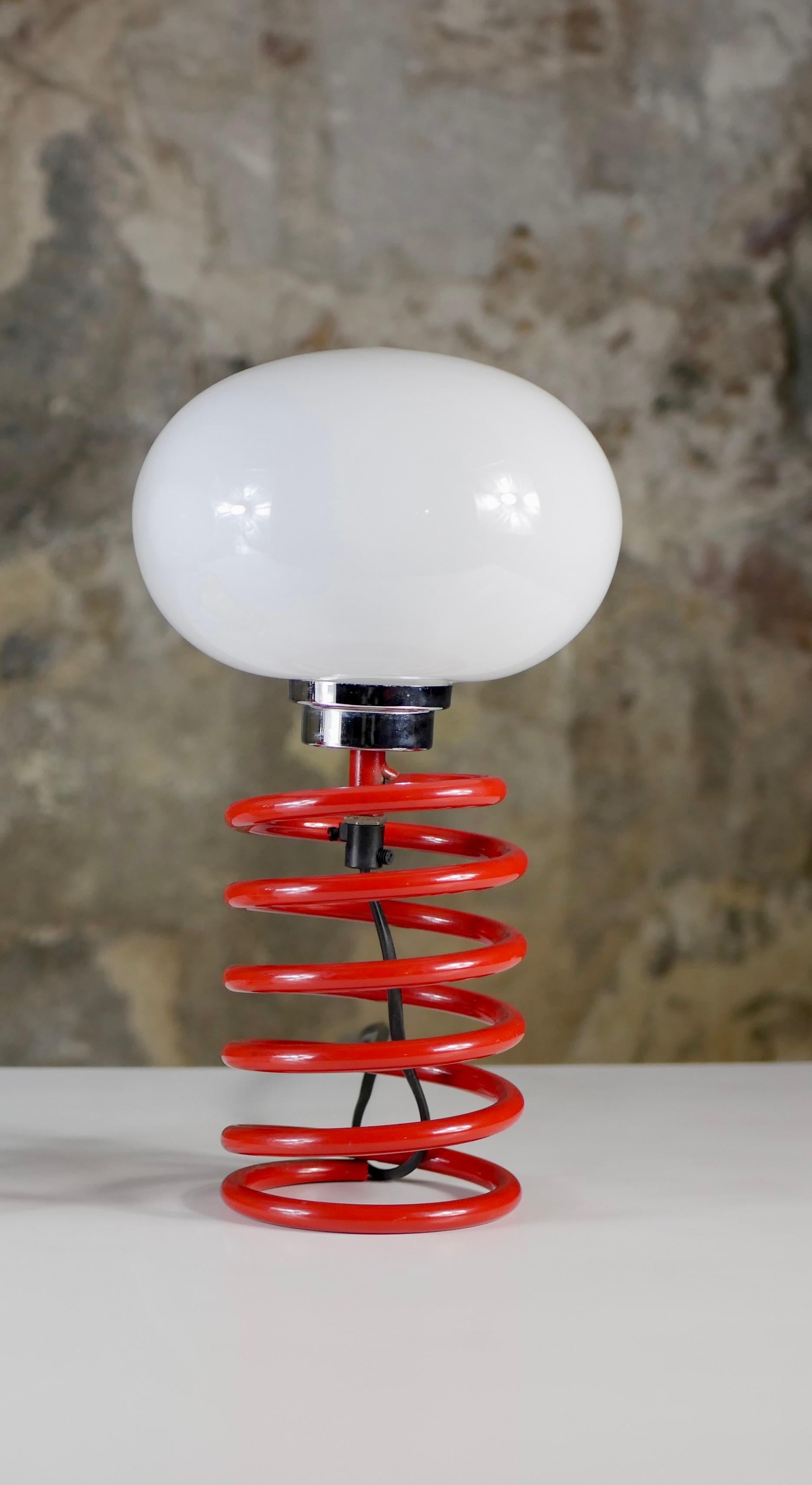 Space Age Red spring table lamp attributed to Ingo Maurer, 1970s For Sale