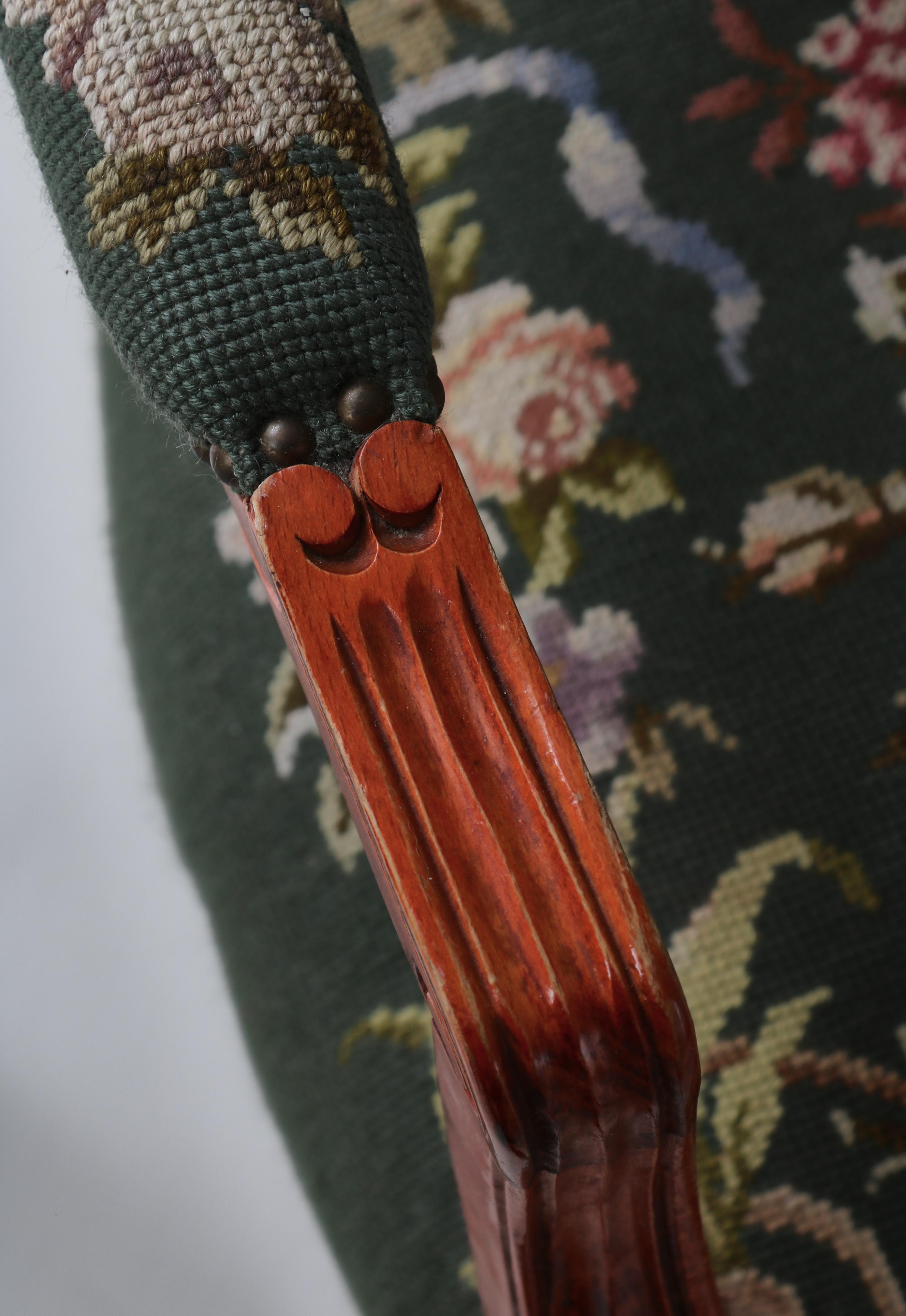 Fauteuil rococo danois teinté rouge par ébéniste, début du 20ème siècle en vente 8