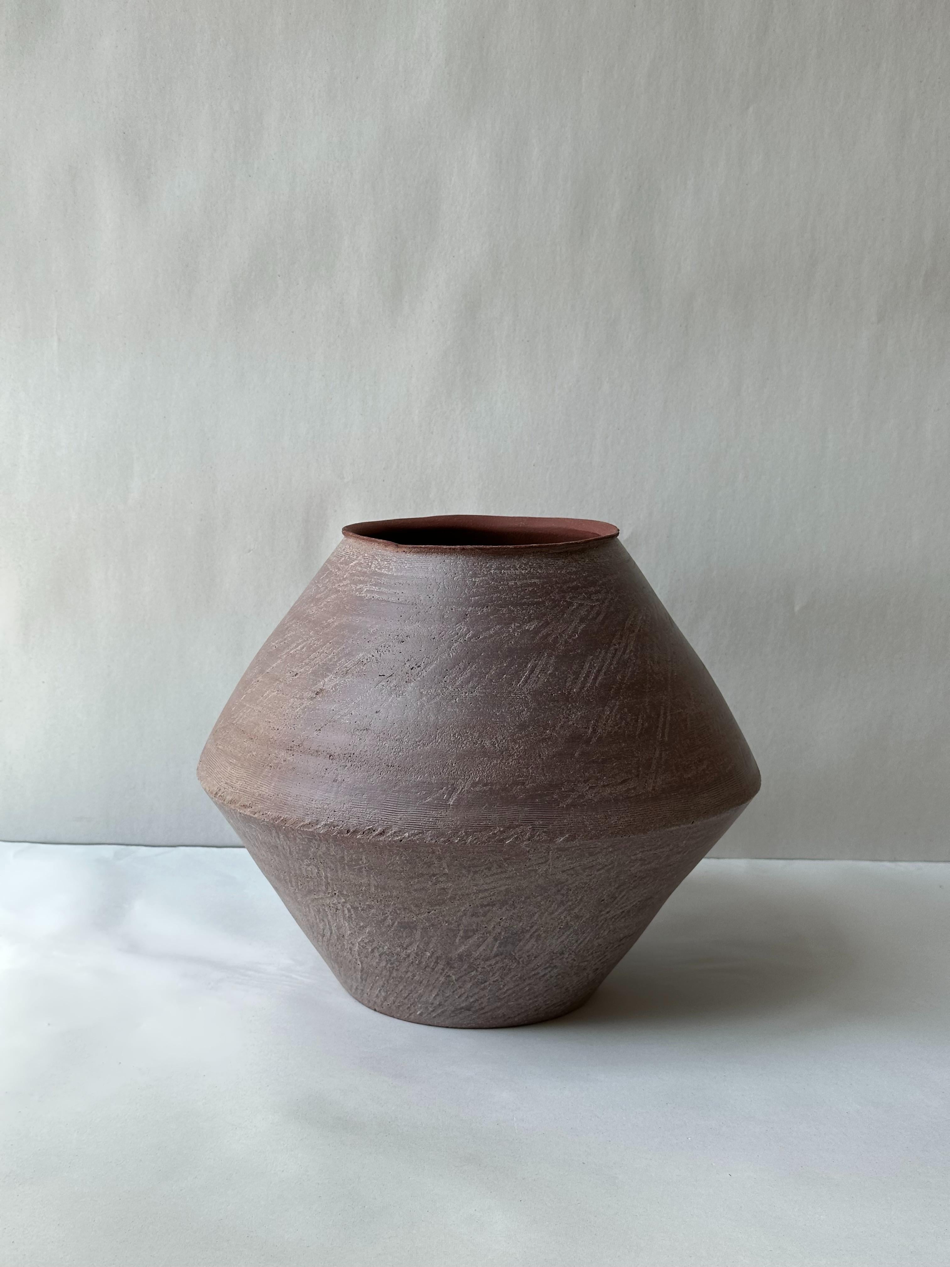 Red Stoneware Sfondyli I Vase by Elena Vasilantonaki For Sale 2