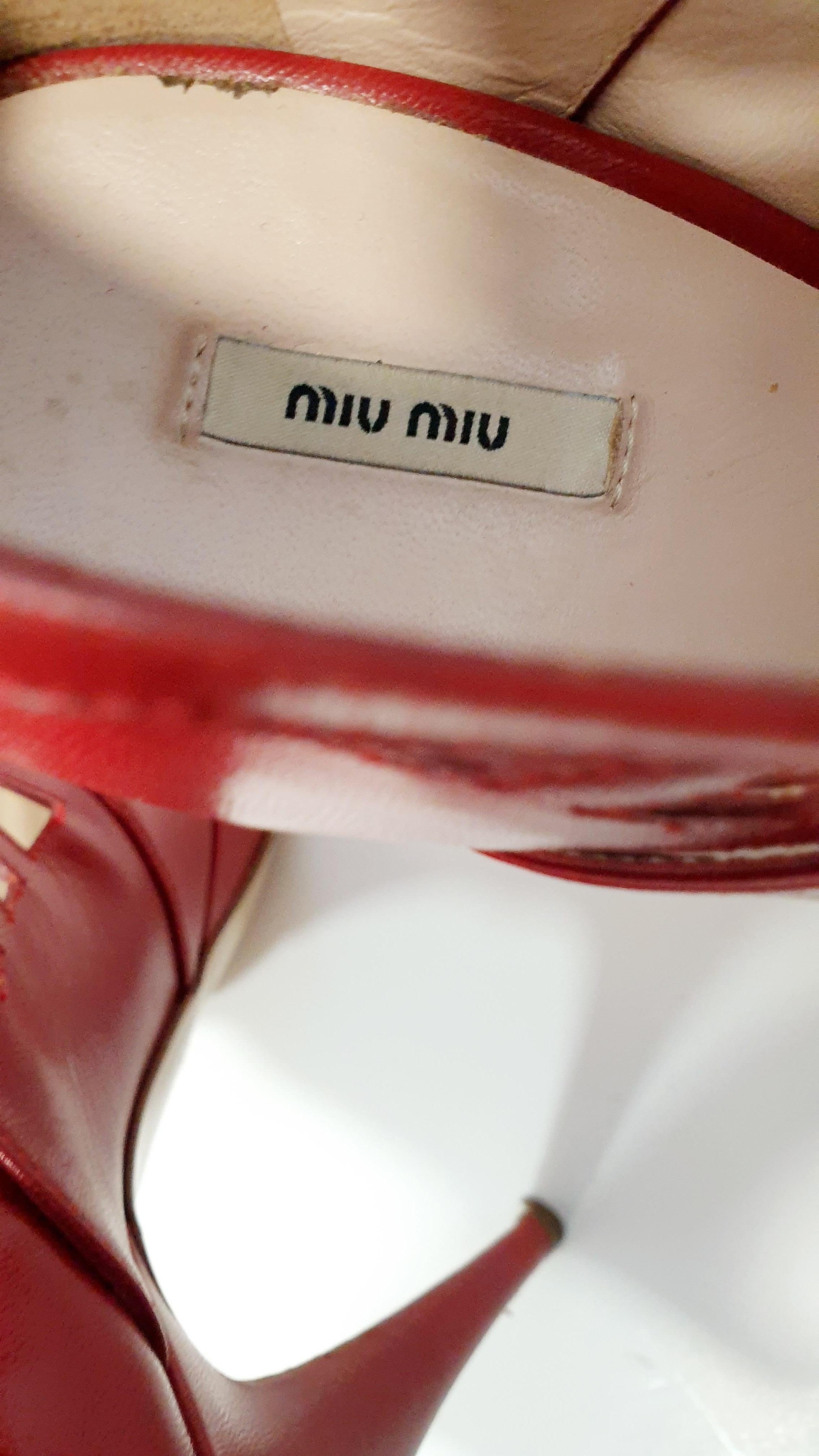 Red Strappy high heel platform Shoes by Miu Miu In Good Condition For Sale In  Bilbao, ES